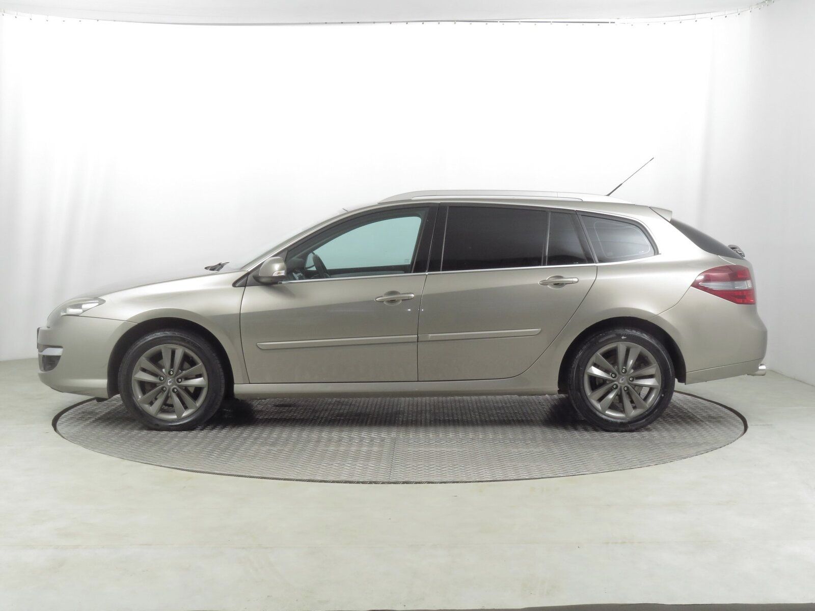 Renault Laguna, 2.0 DCi - fotka 3