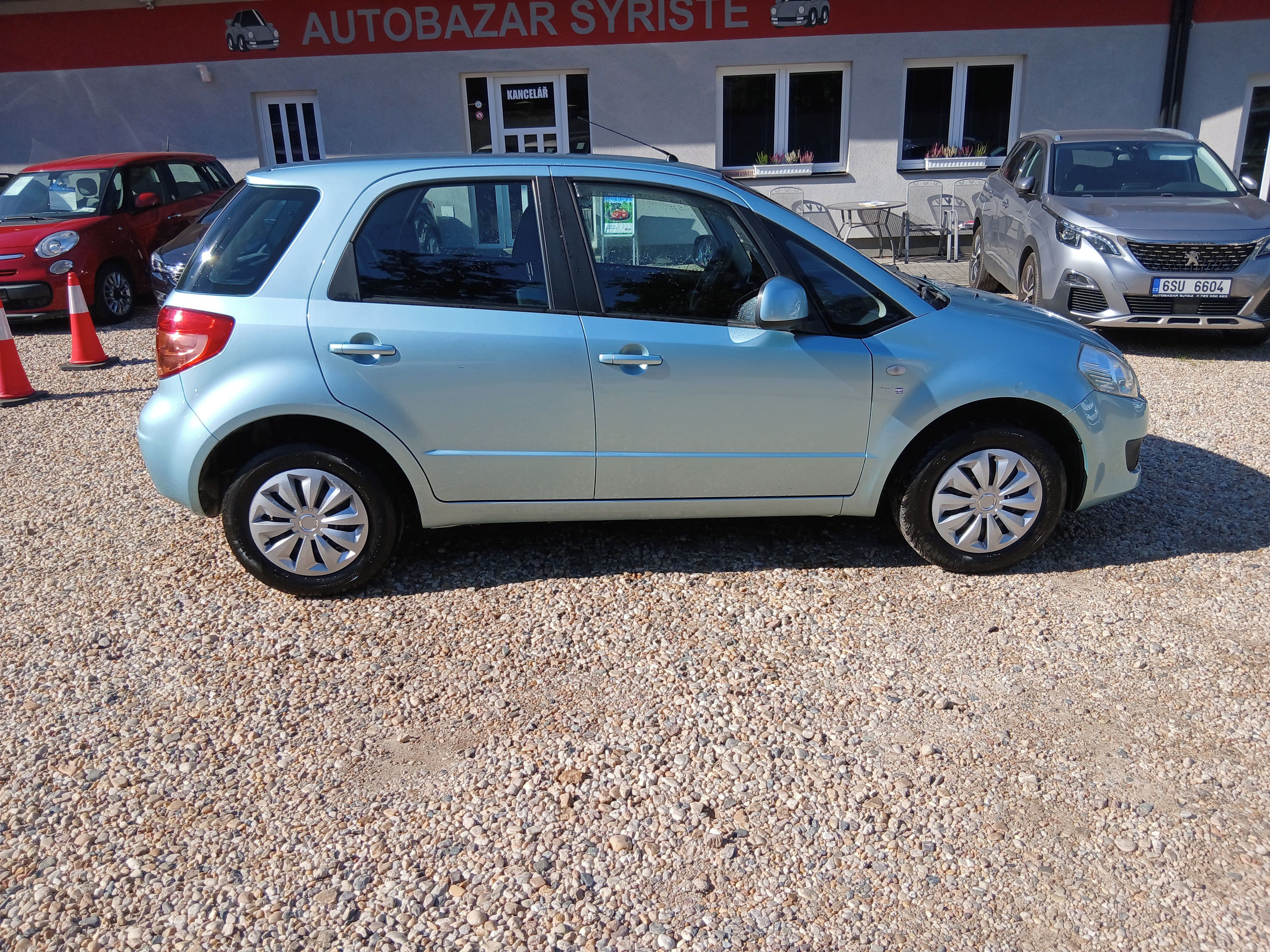 Suzuki SX4, 1.5i 73KW 2xMaj.,Nový servis - fotka 4