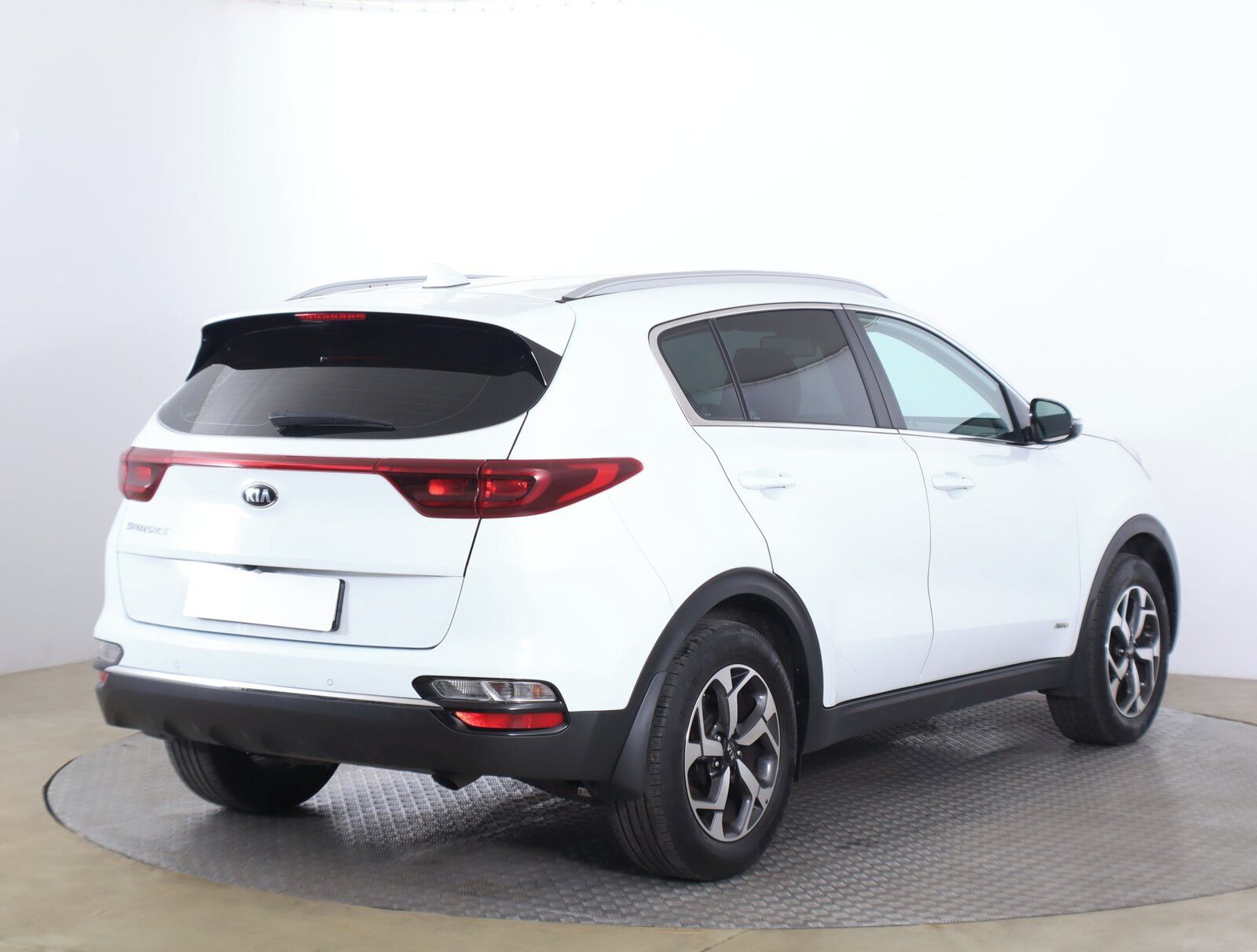 Kia Sportage, 1.6 T-GDI, Gold, 4X4 - fotka 5
