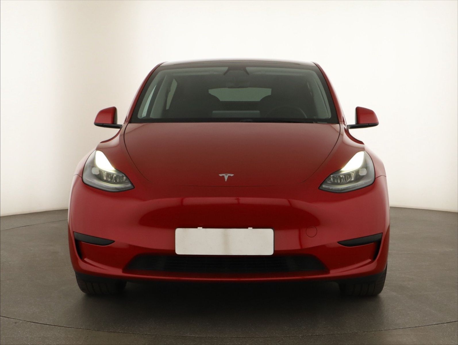 Tesla Model Y, RWD LFP 60kWh, SoH 95% - fotka 2