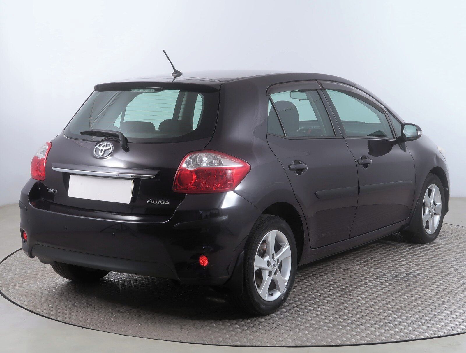 Toyota Auris, 1.6 Valvematic - fotka 5