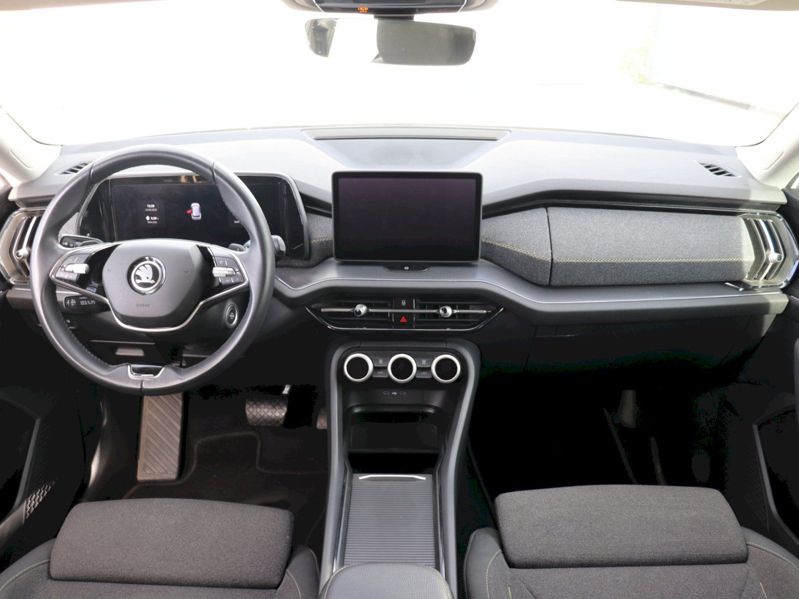 Škoda Kodiaq, Kodiaq Selection 2.0 TDI 142 k - fotka 5