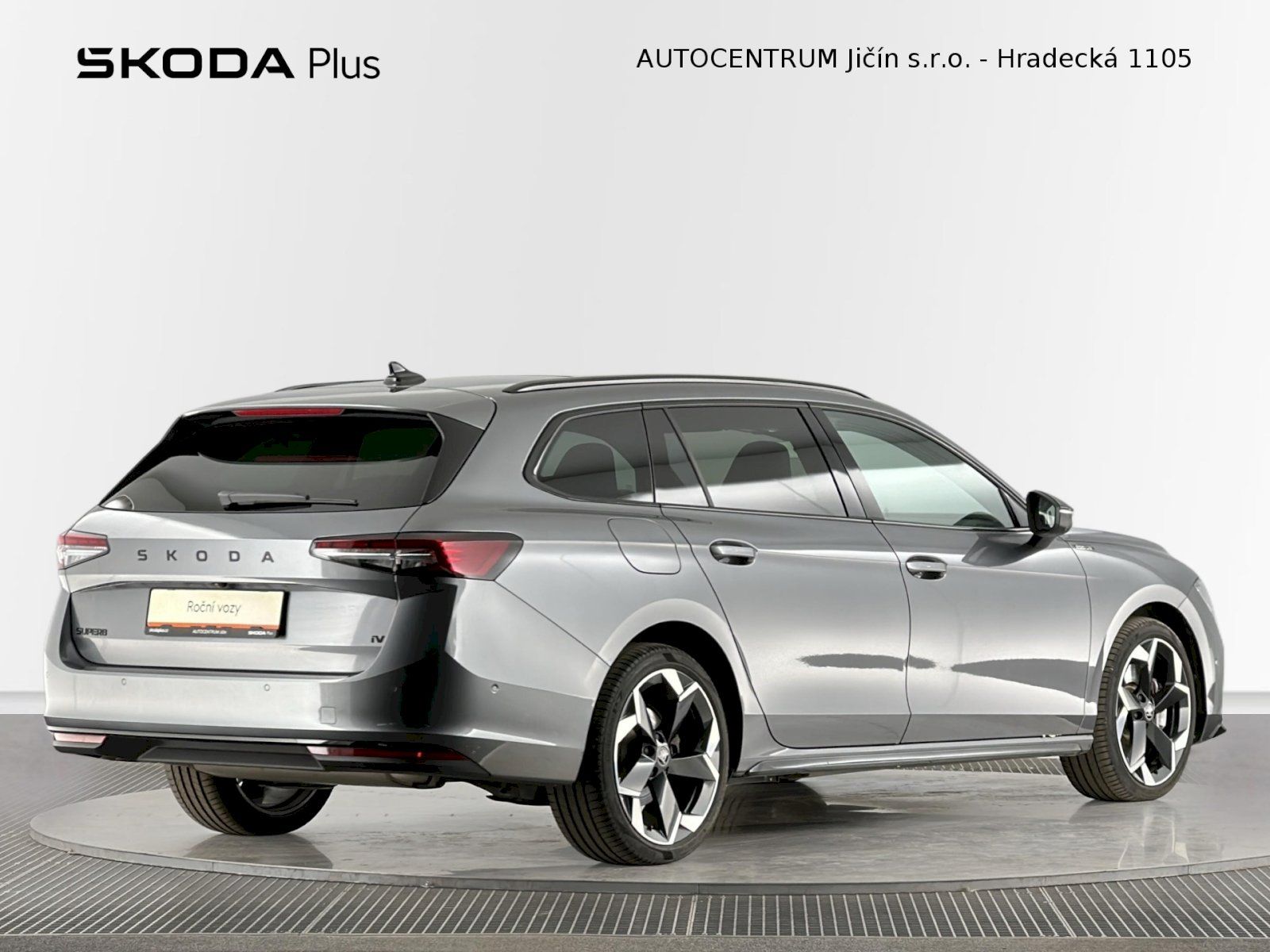 Škoda Superb, Combi iV DSG 1.5TSI 150kW Spor - fotka 2