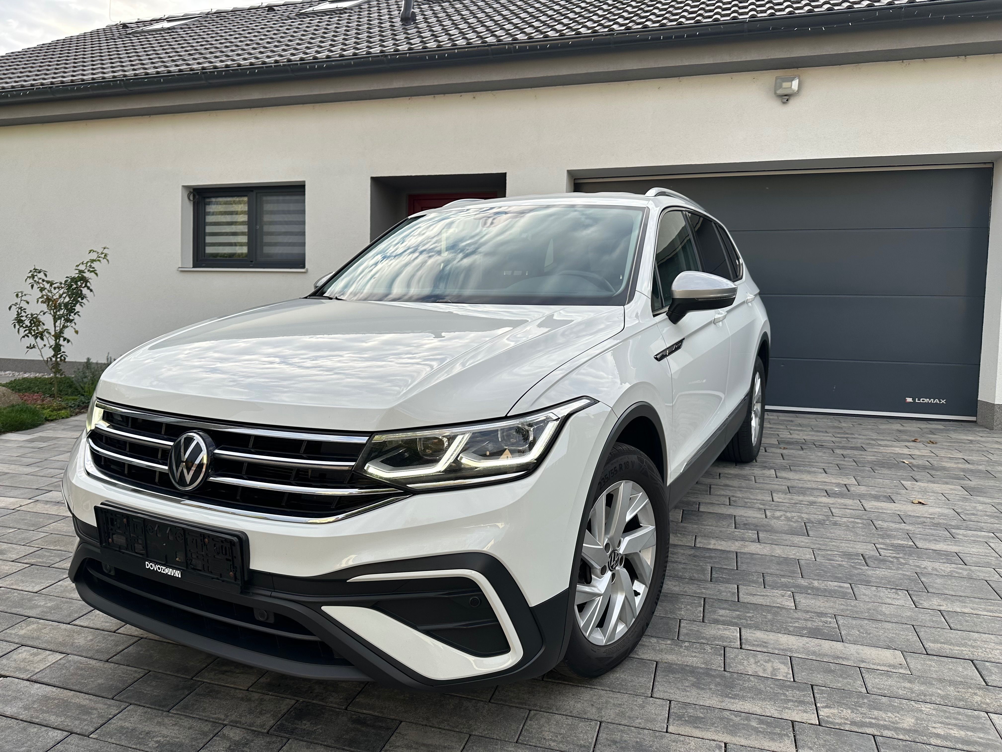 Volkswagen Tiguan Allspace, MATRIX WEBASTO HARMAN/KARDON - fotka 2