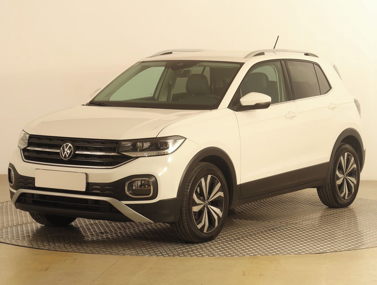 Volkswagen T-Cross, 1.0 TSI, Automat, Serv.kniha - fotka 2