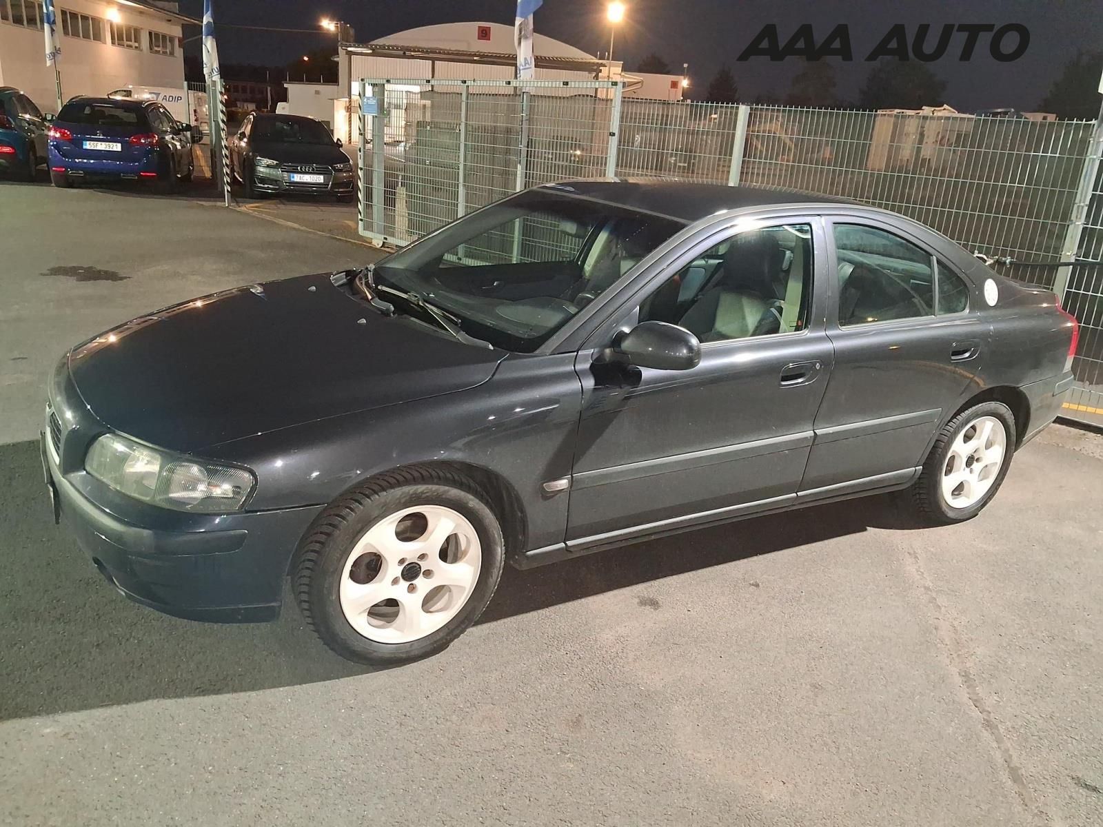 Volvo S60, 2.4, CZ doklady