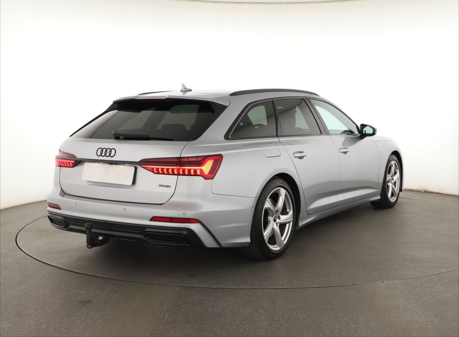 Audi A6, 55 TFSI e, S line - fotka 5