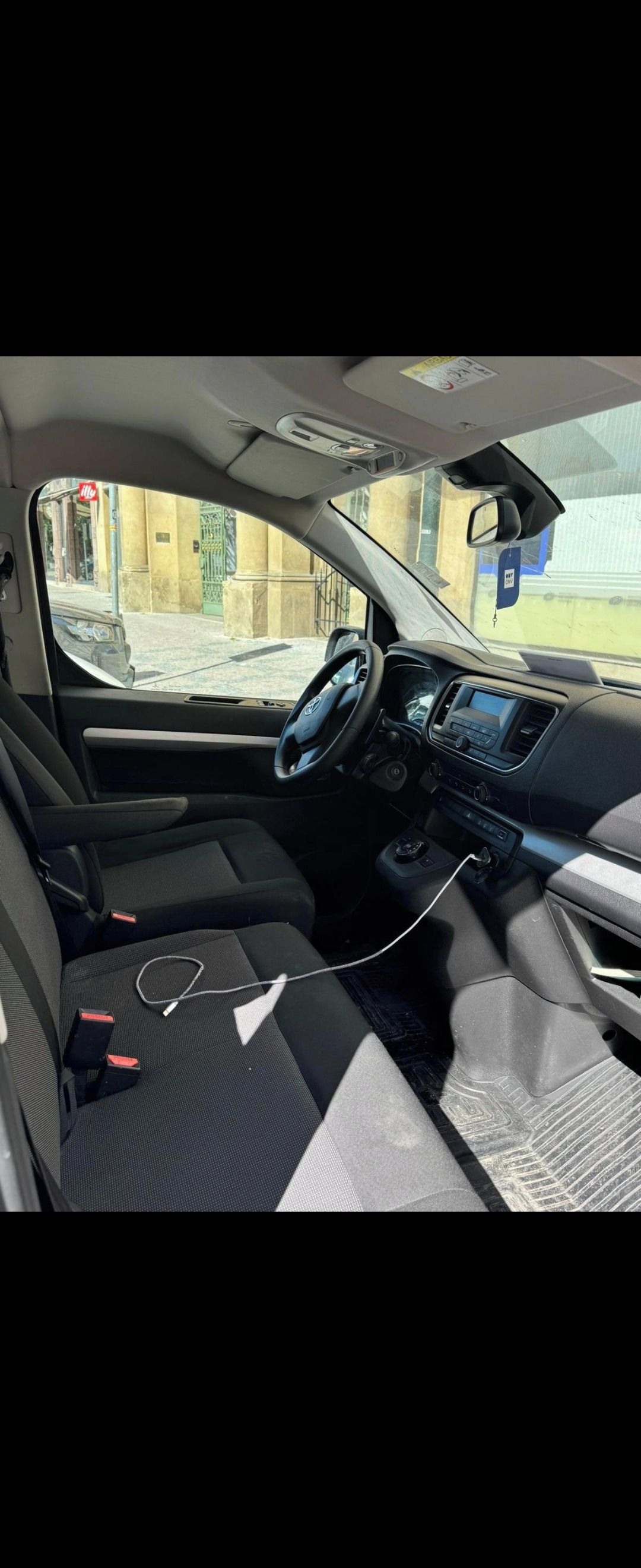 Toyota Proace, 2.0 D 130 KW - fotka 4