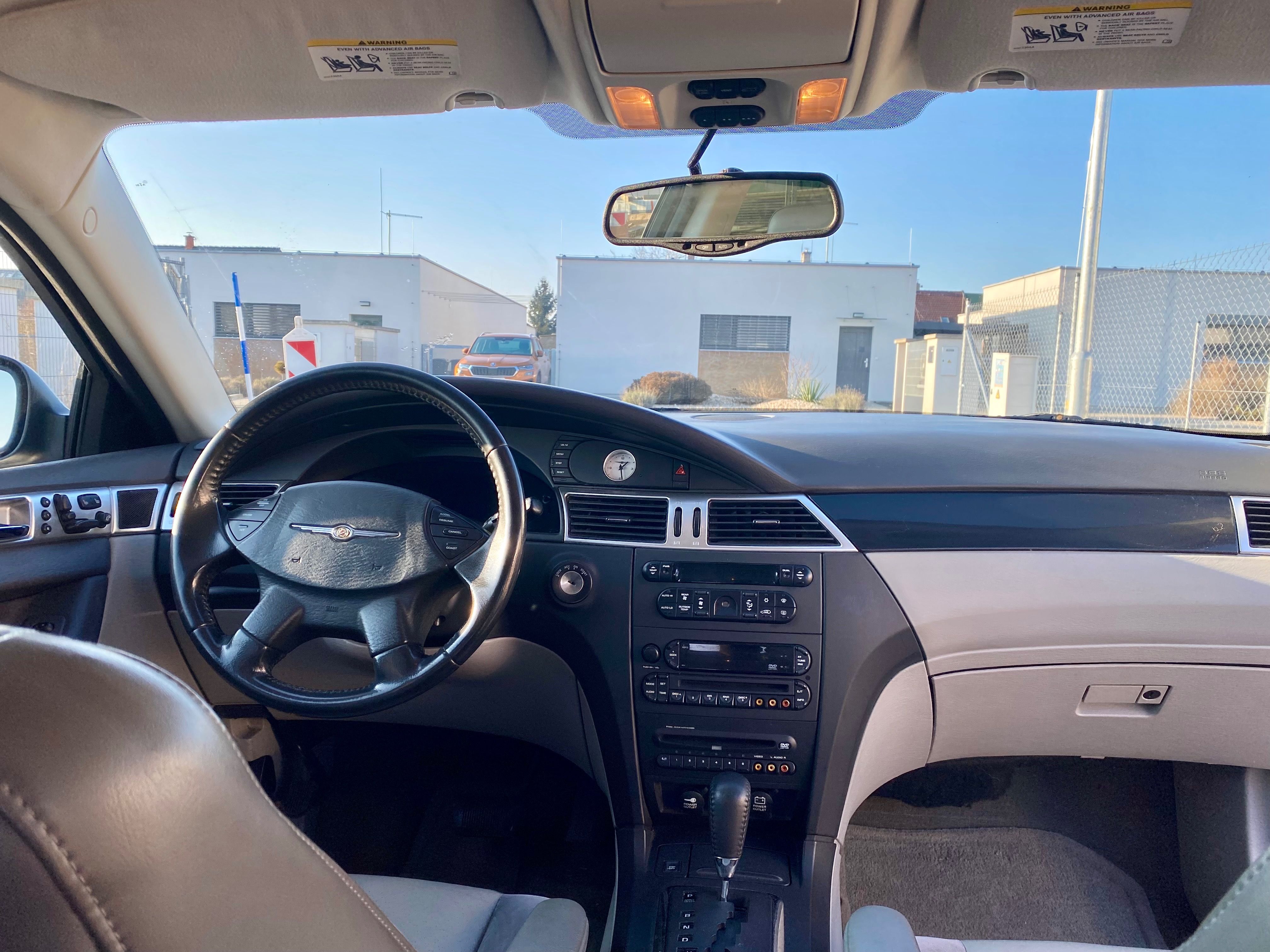 Chrysler Pacifica, Chrysler Pacifica – komfortní - fotka 6