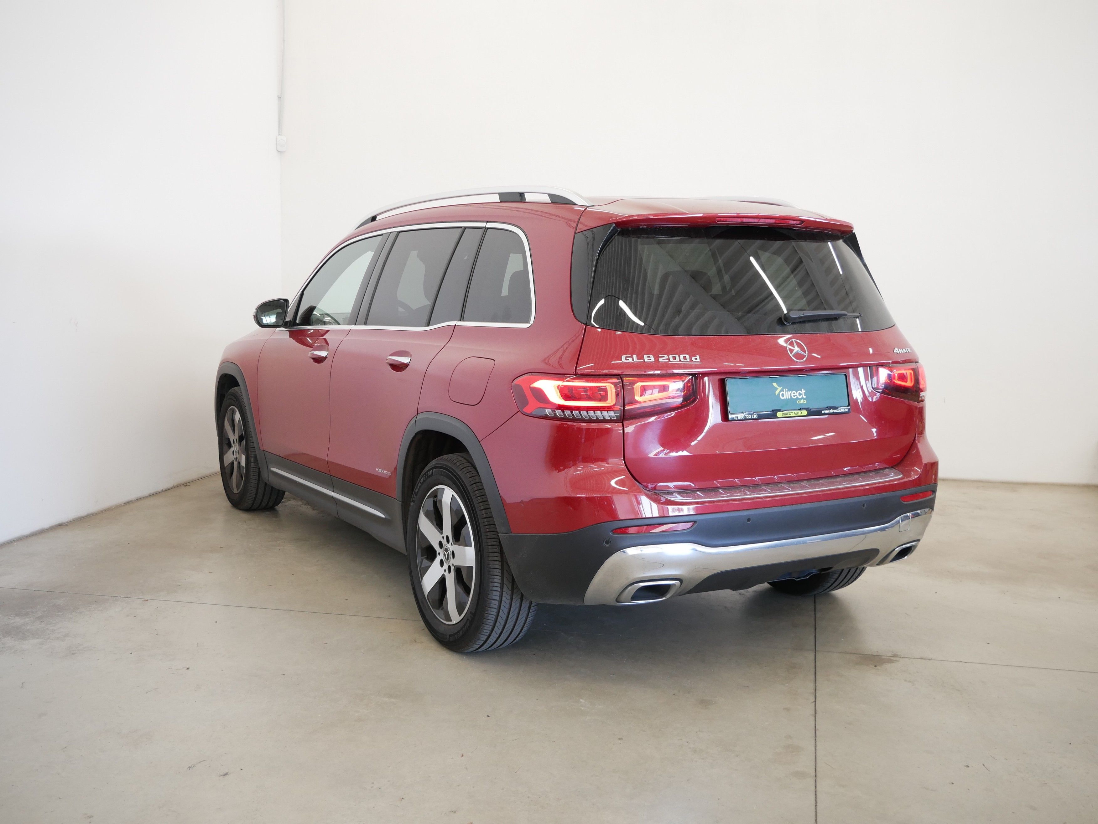 Mercedes-Benz GLB, GLB 200 D 4MATIC - fotka 4