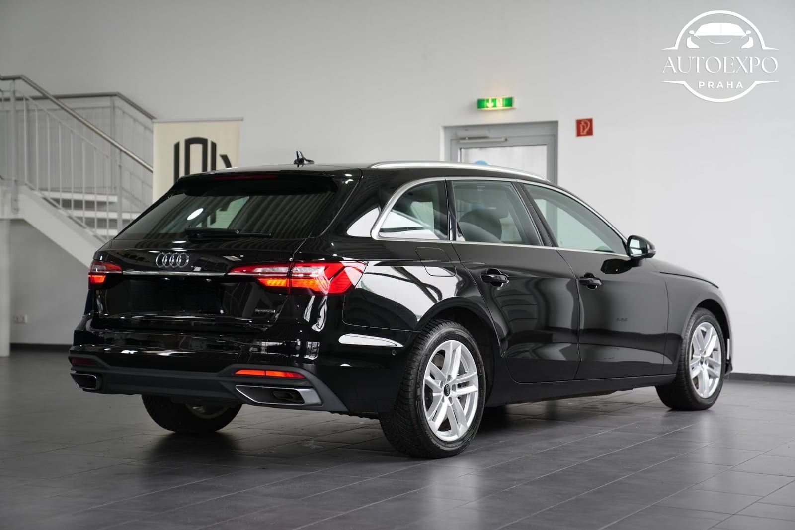 Audi A4, Avant 45 TFSI quattro*360°CAM - fotka 4