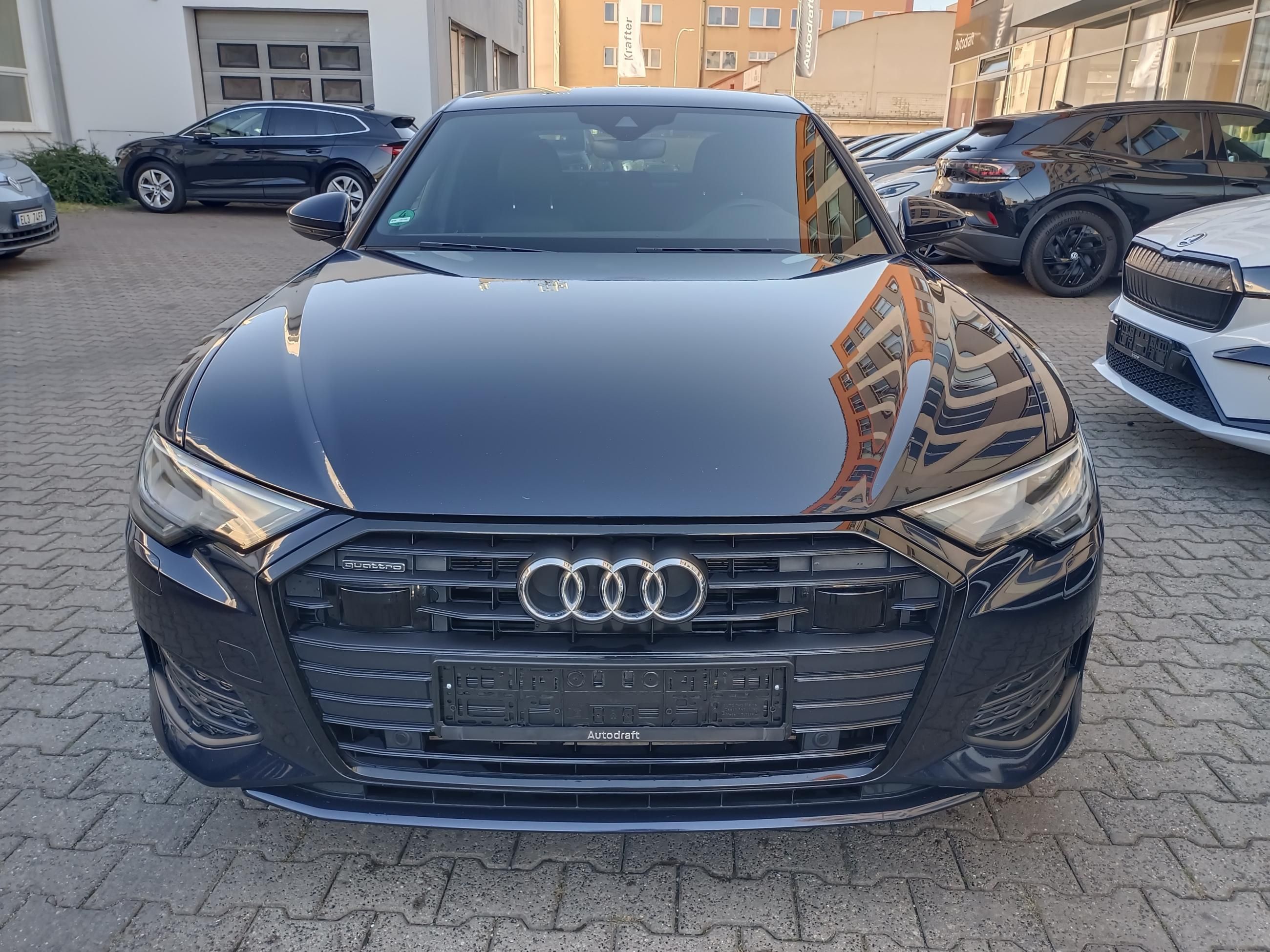 Audi A6, 50 TFSI e 220kW 4x4 S-tronic - fotka 2