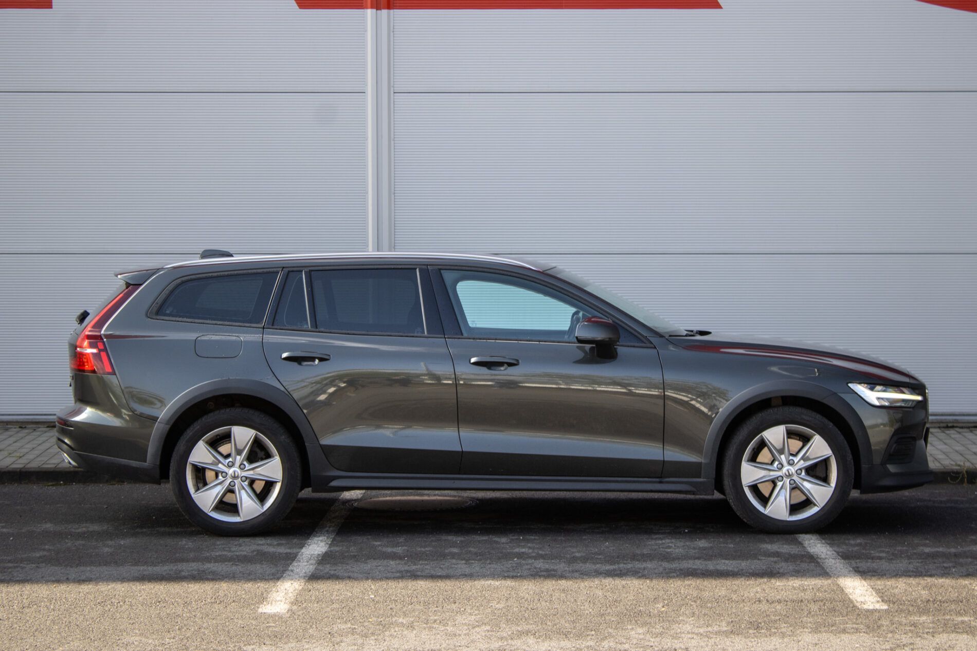 Volvo V60 - fotka 4