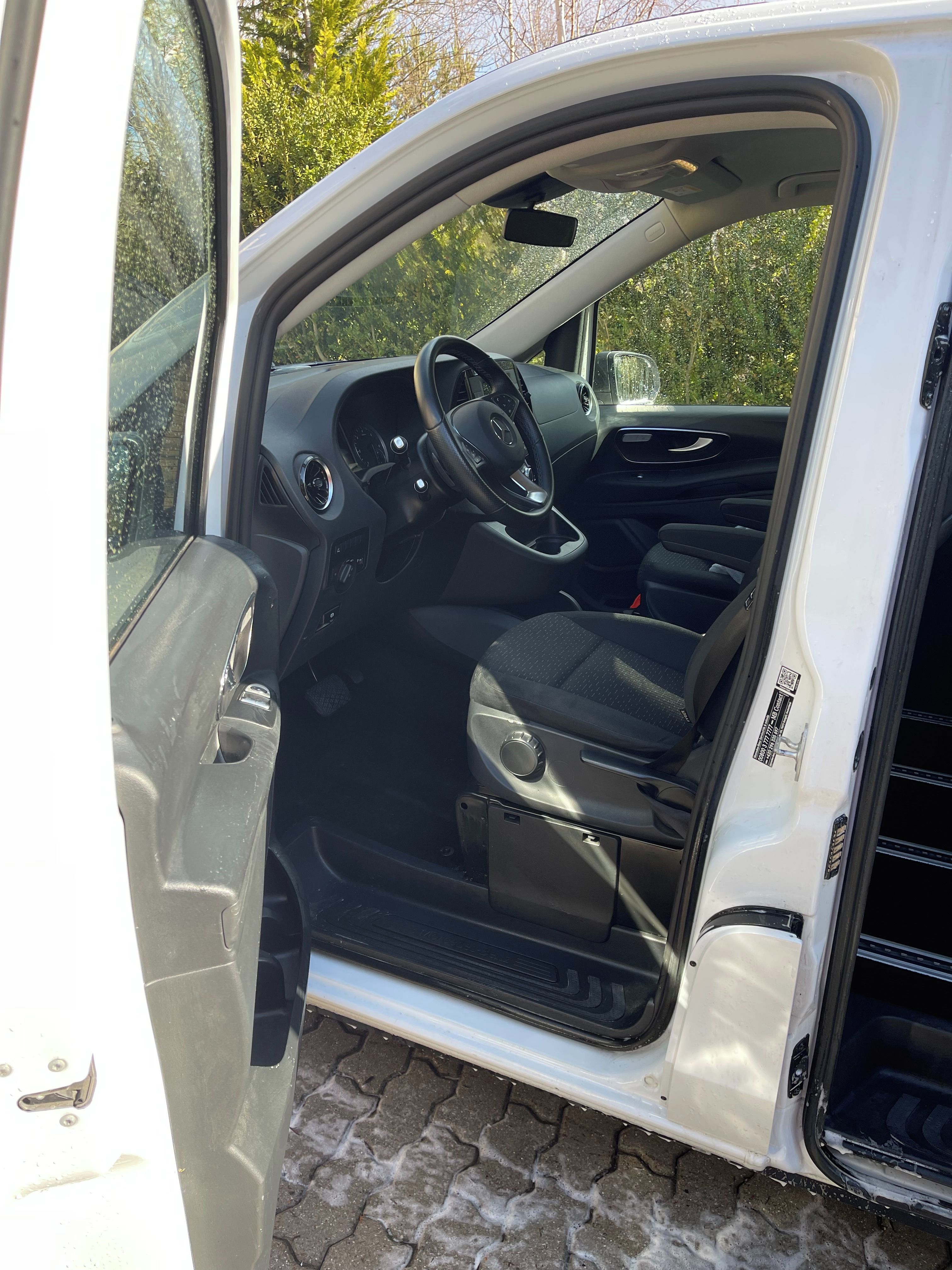 Mercedes-Benz Vito, 1. majitel, 120 KW, servis MB - fotka 6