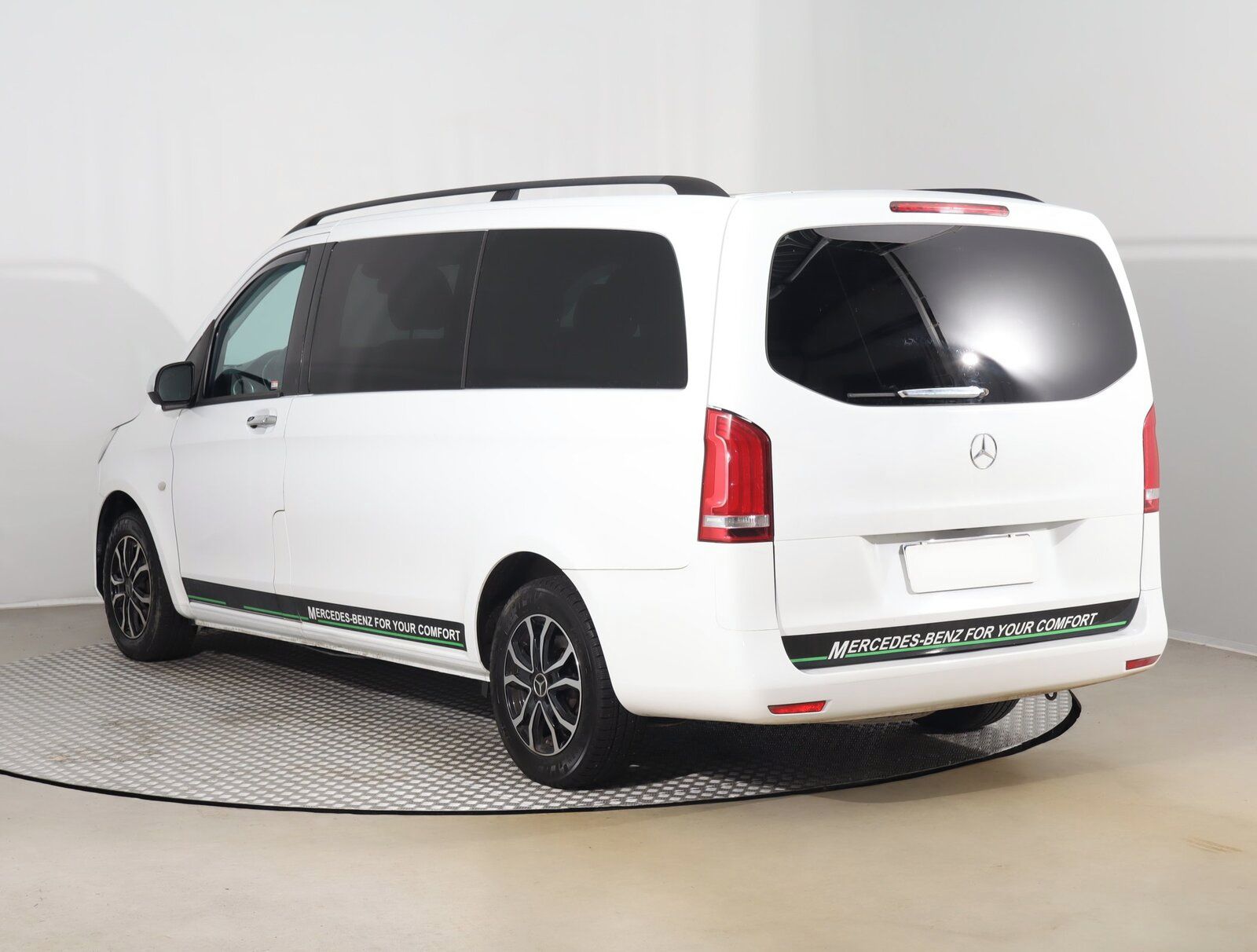 Mercedes-Benz Vito, 111 CDI, Bus, 9Míst, ČR - fotka 4