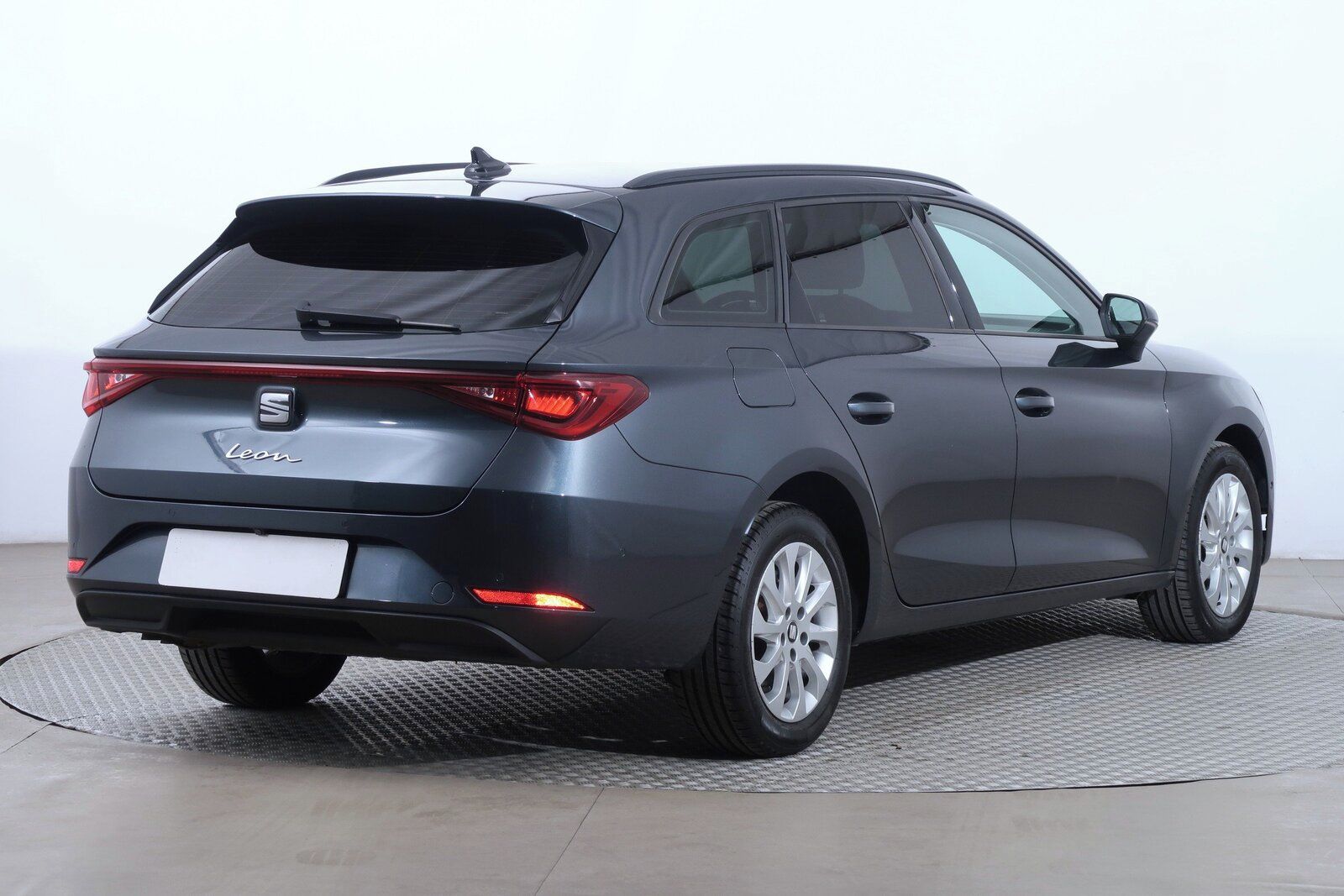 Seat Leon, 2.0 TDI, Automat - fotka 5