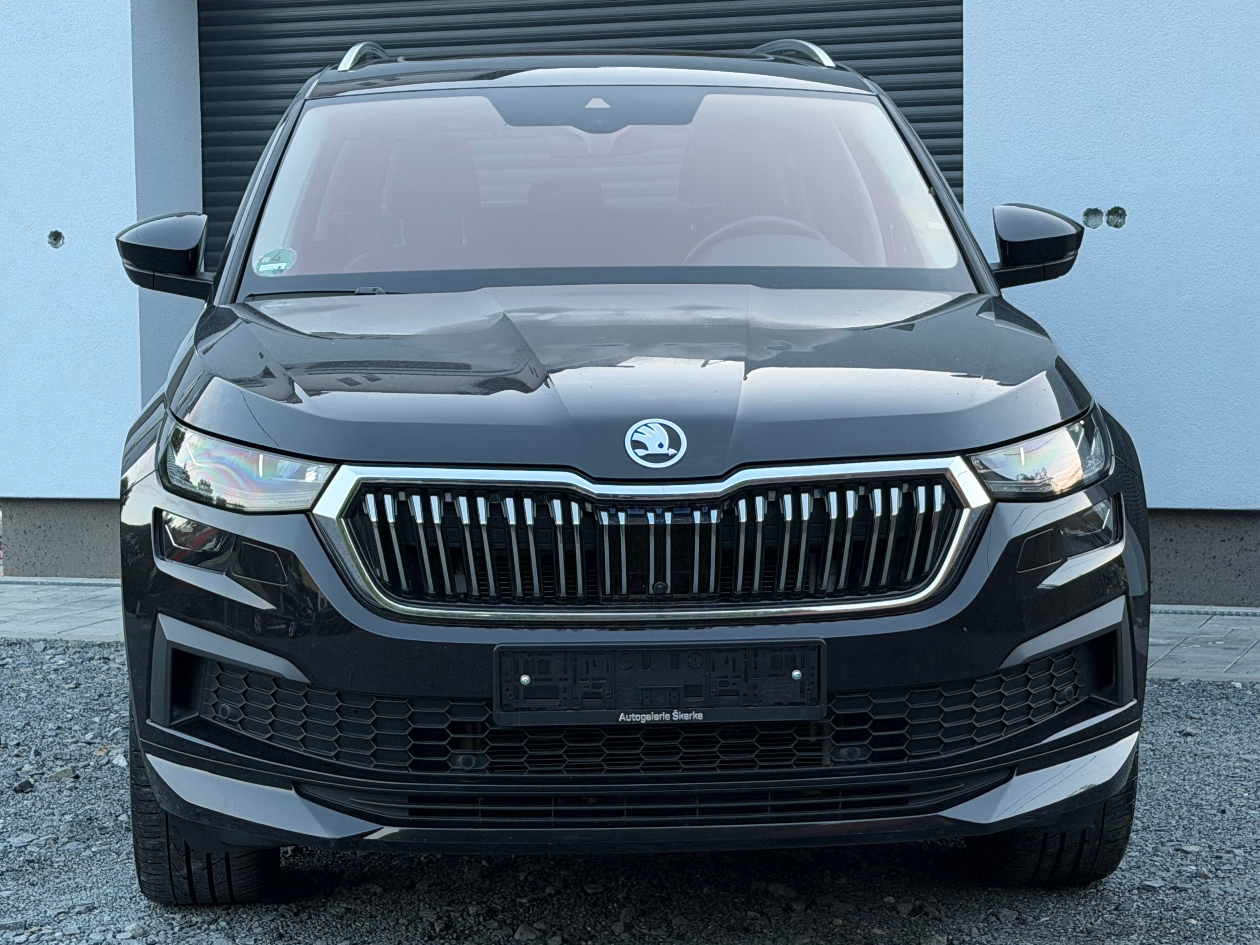 Škoda Kodiaq, 4x4 L&K 2.0TDI 110KW TAŽNÉ - fotka 2