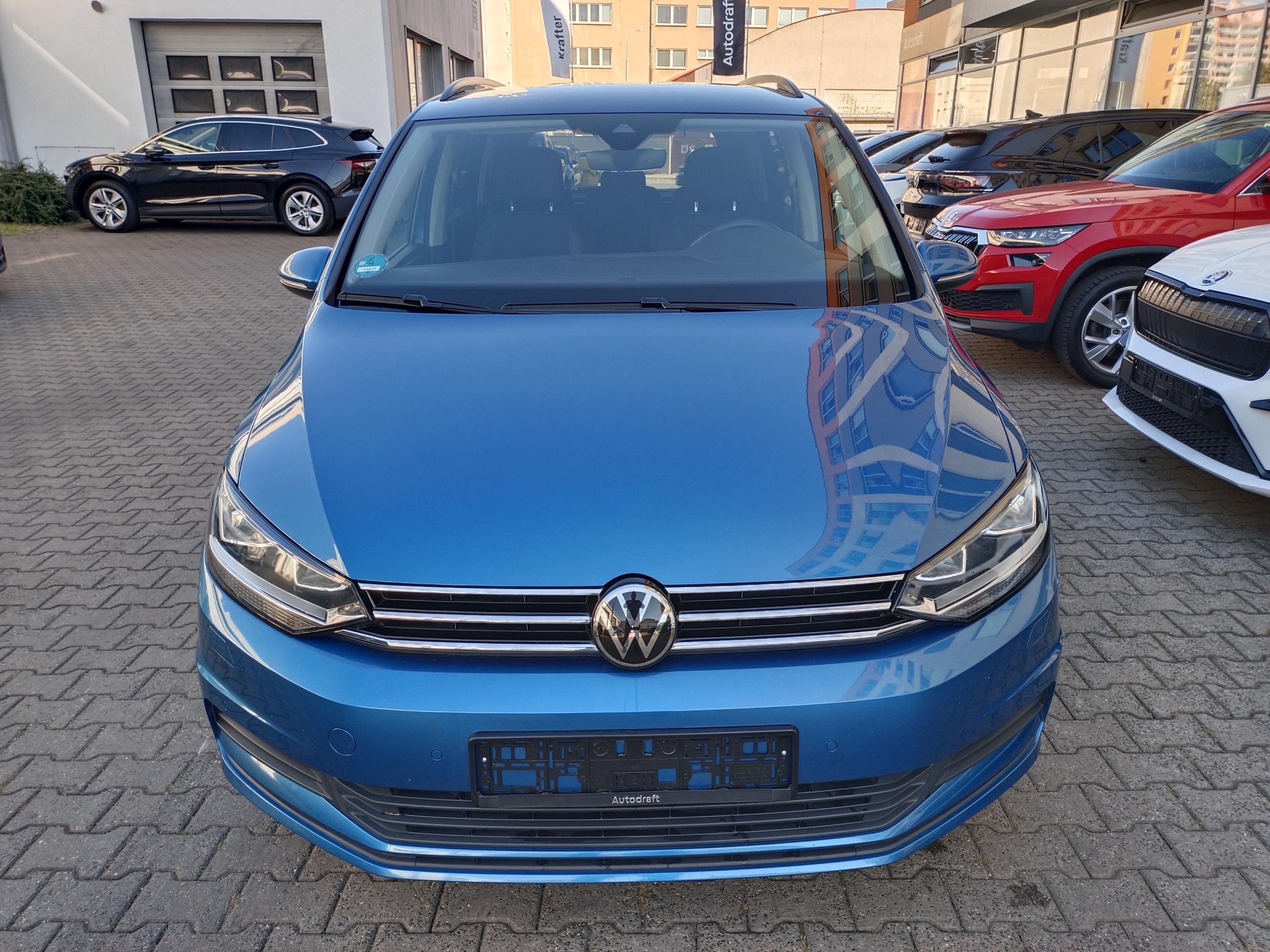 Volkswagen Touran, 2.0 TDI 110kW DSG - fotka 2