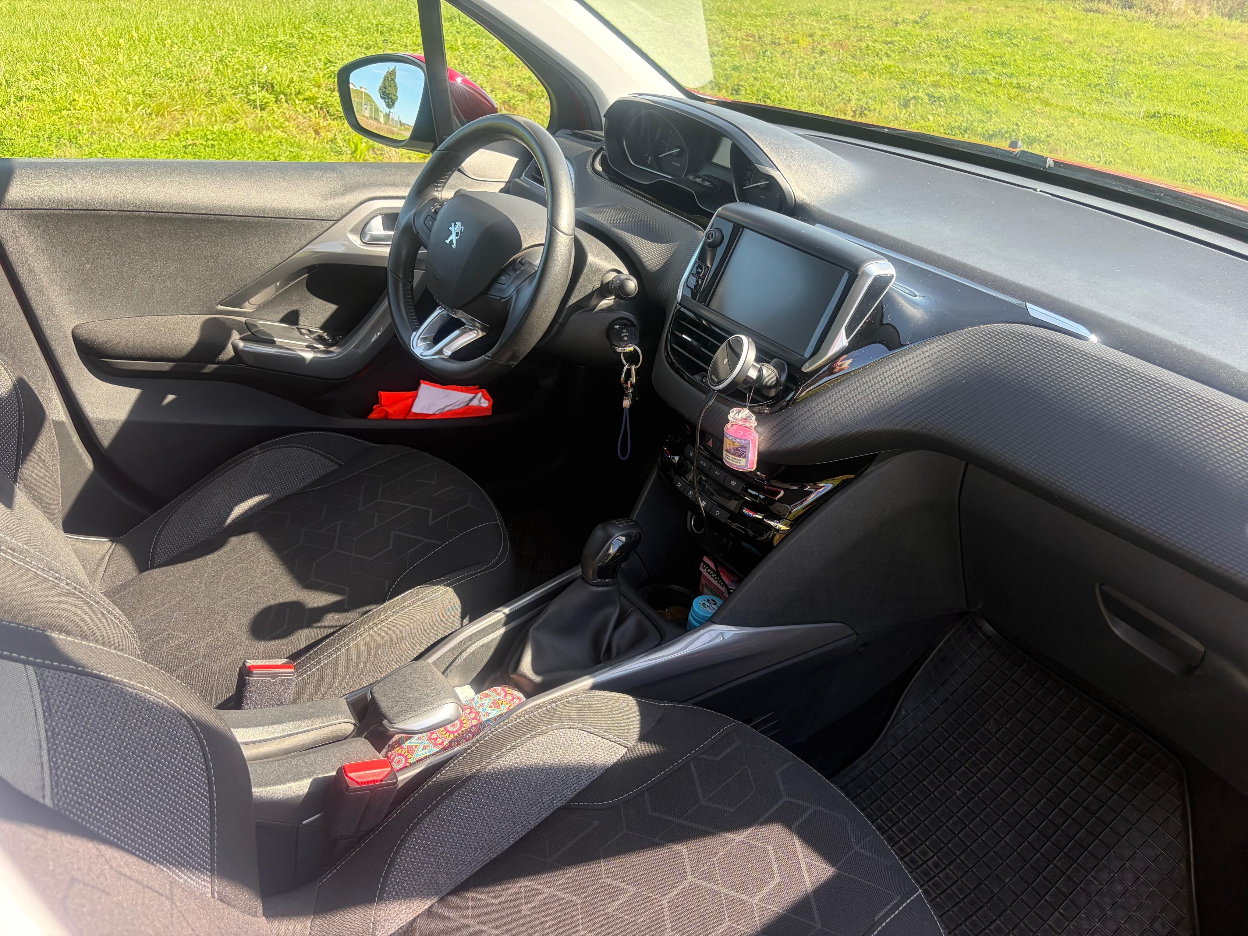Peugeot 2008, PRODÁM PEUGEOT 2008 - fotka 6