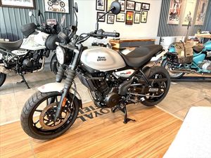 Royal Enfield, Guerrilla 450  Smoke Silver