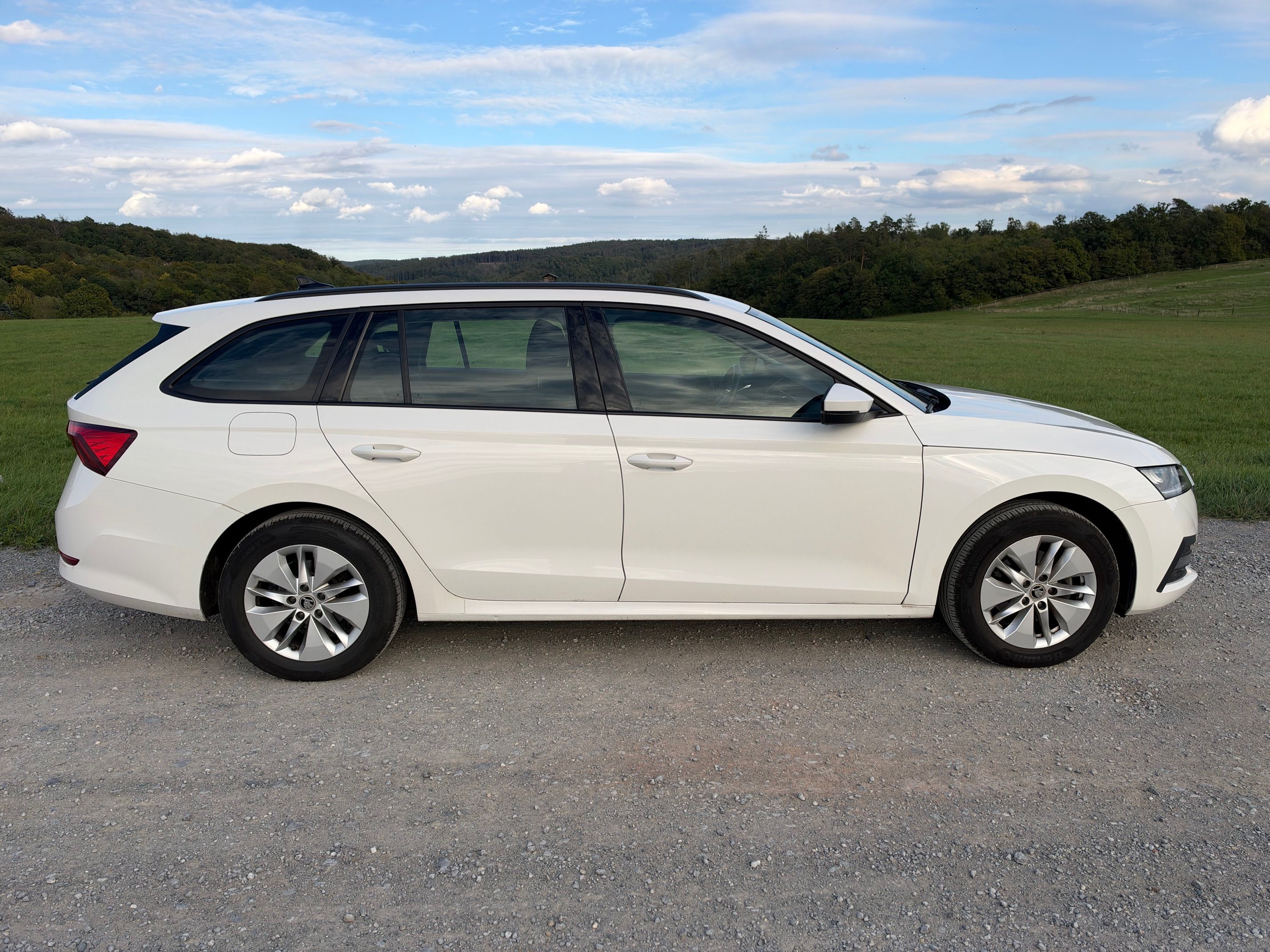 Škoda Octavia, 2.0TDI AMBITION+ LED KOUP. ČR - fotka 6