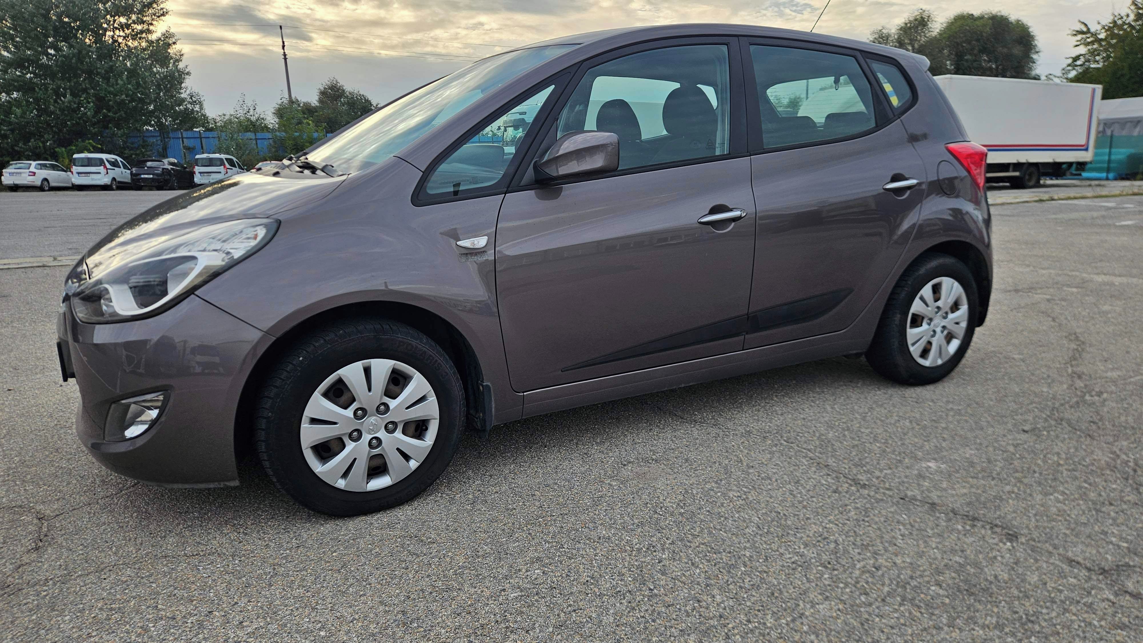 Hyundai ix20, 1.4i 66kw ČR Serviska !!
