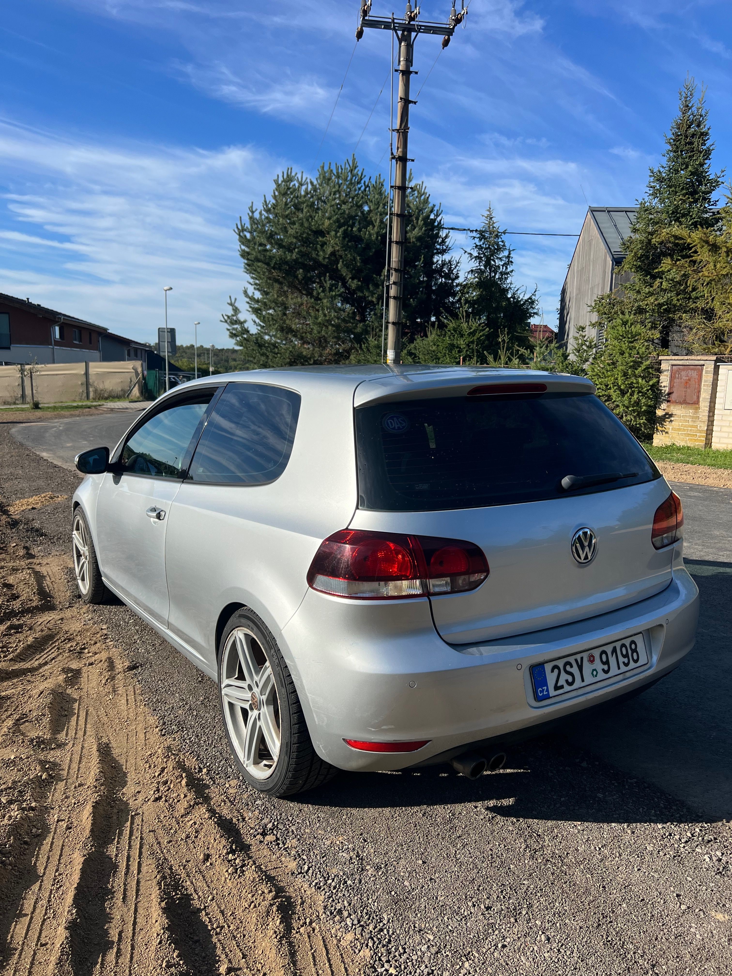Volkswagen Golf, 1.4 TSI 90 kW automat bez STK - fotka 2