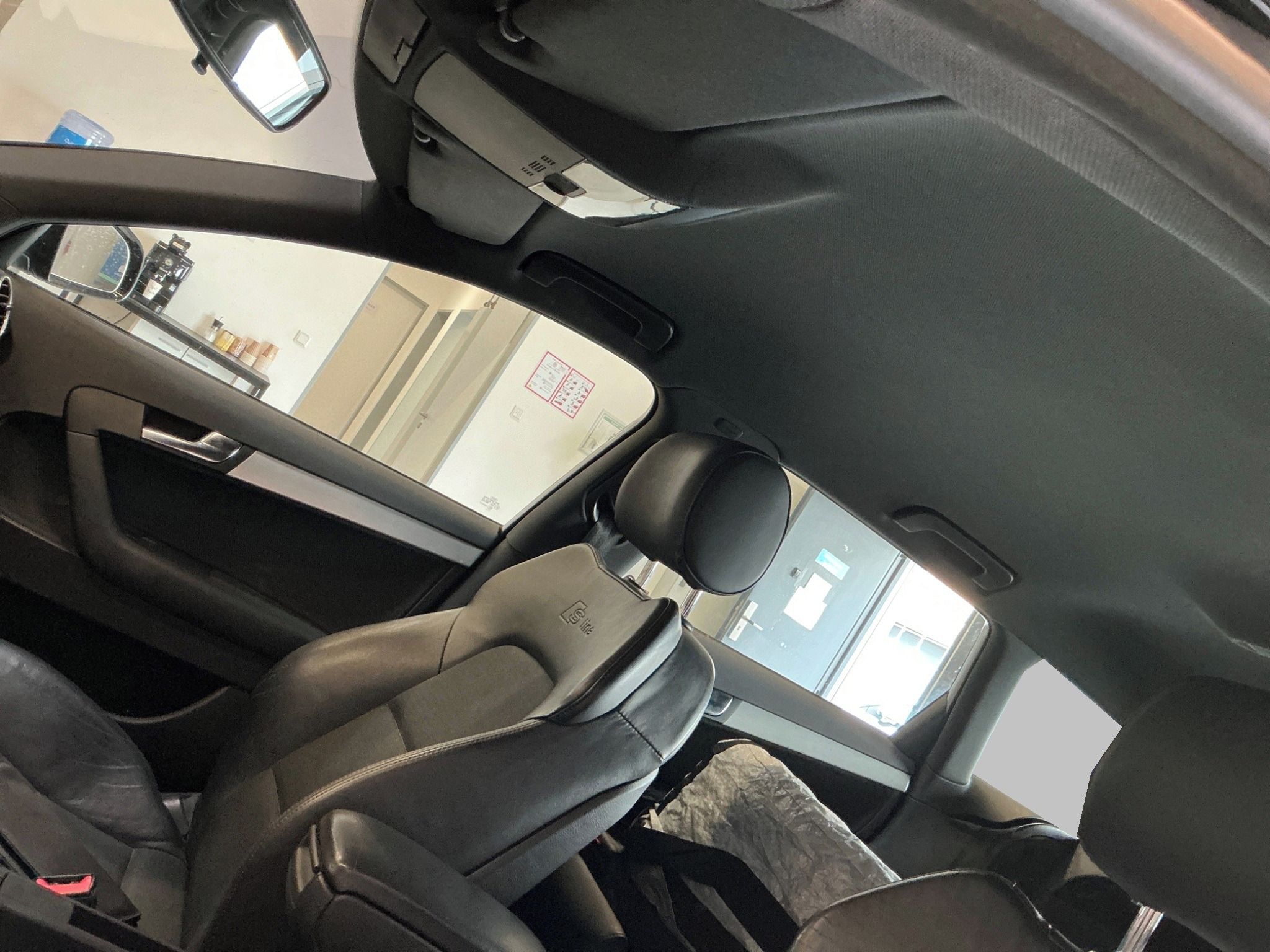 Audi A3, 1.6Mpi 75KW 2X SLINE ALCANTRA - fotka 5