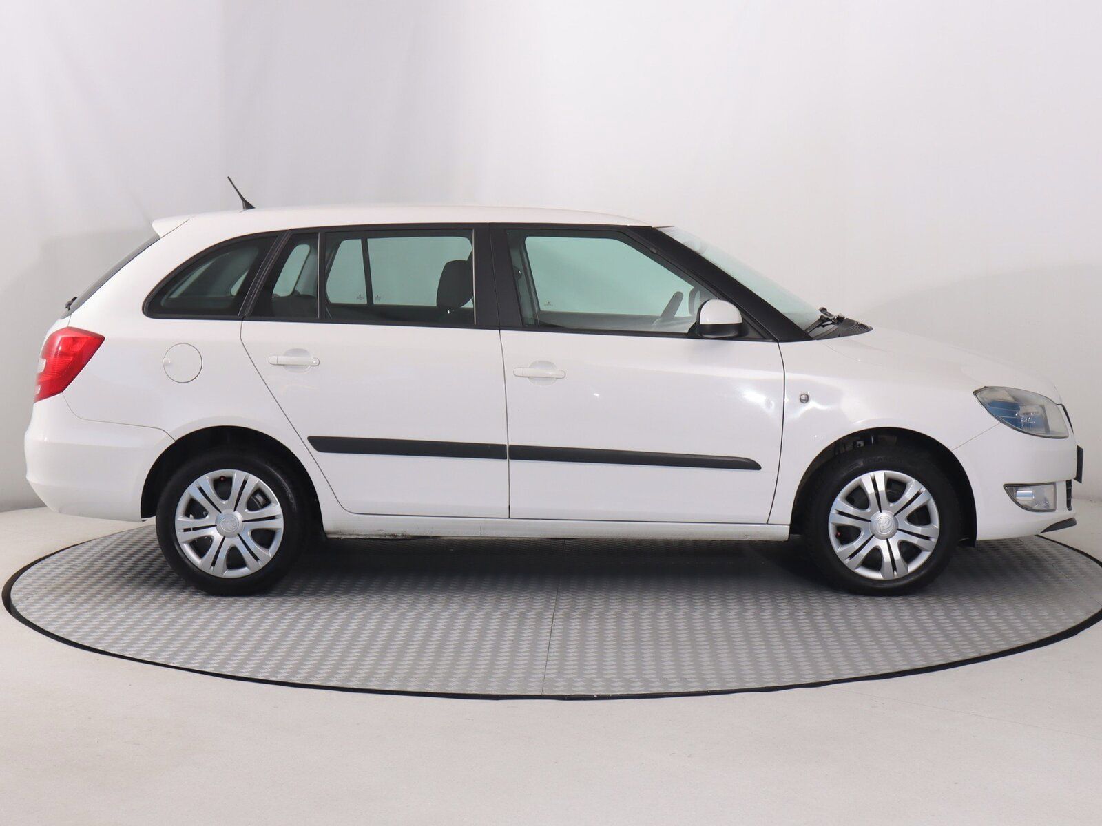 Škoda Fabia, 1.6 TDI - fotka 6