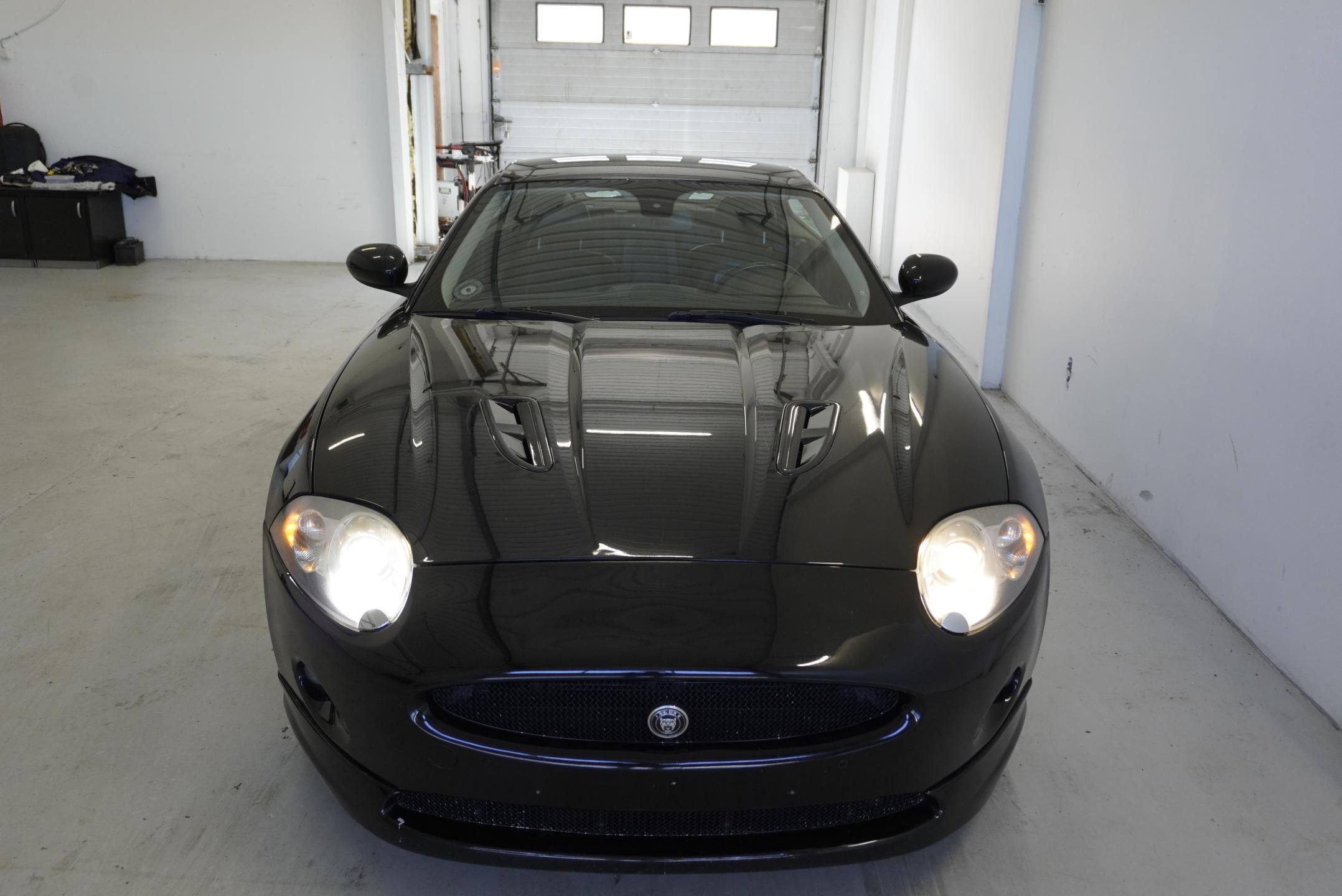 Jaguar XK8, 4,2I AUT. - fotka 4