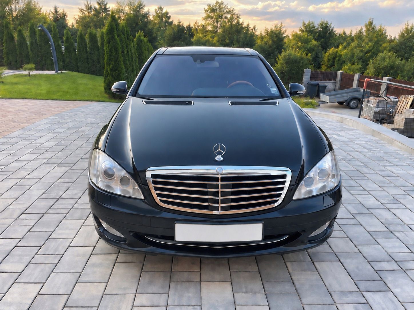 Mercedes-Benz Třídy S, 500 4MATIC Long 5.5 V8, 285 kW - fotka 2