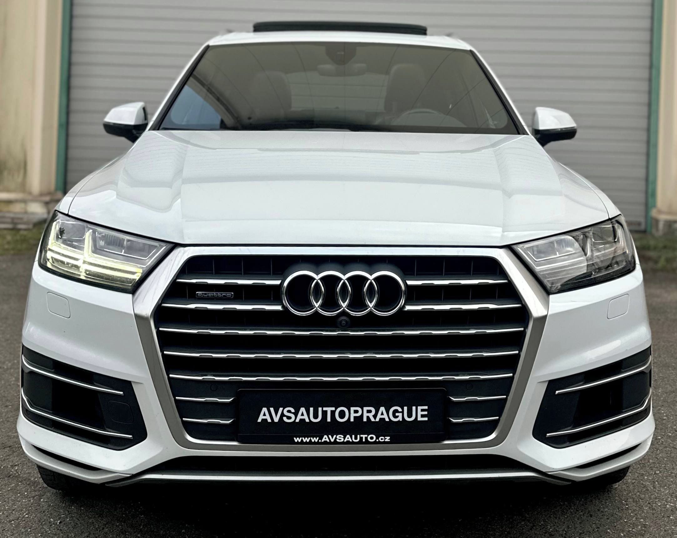 Audi Q7, 3.0 TFSI PREMIUM+ 360° 7 MIST - fotka 2