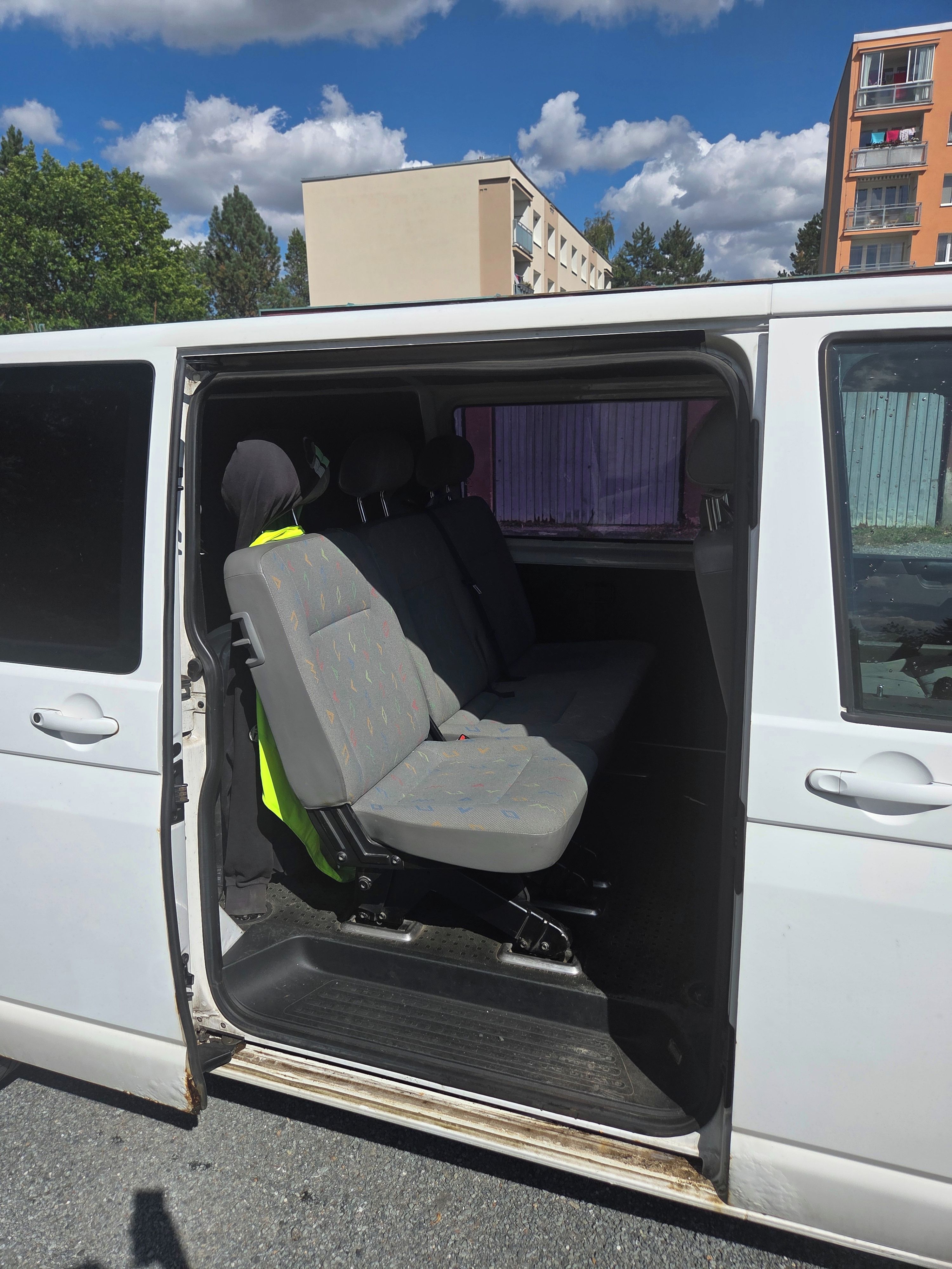 Volkswagen Transporter, VW Transporter T5 LONG 2.5 TDI - fotka 4