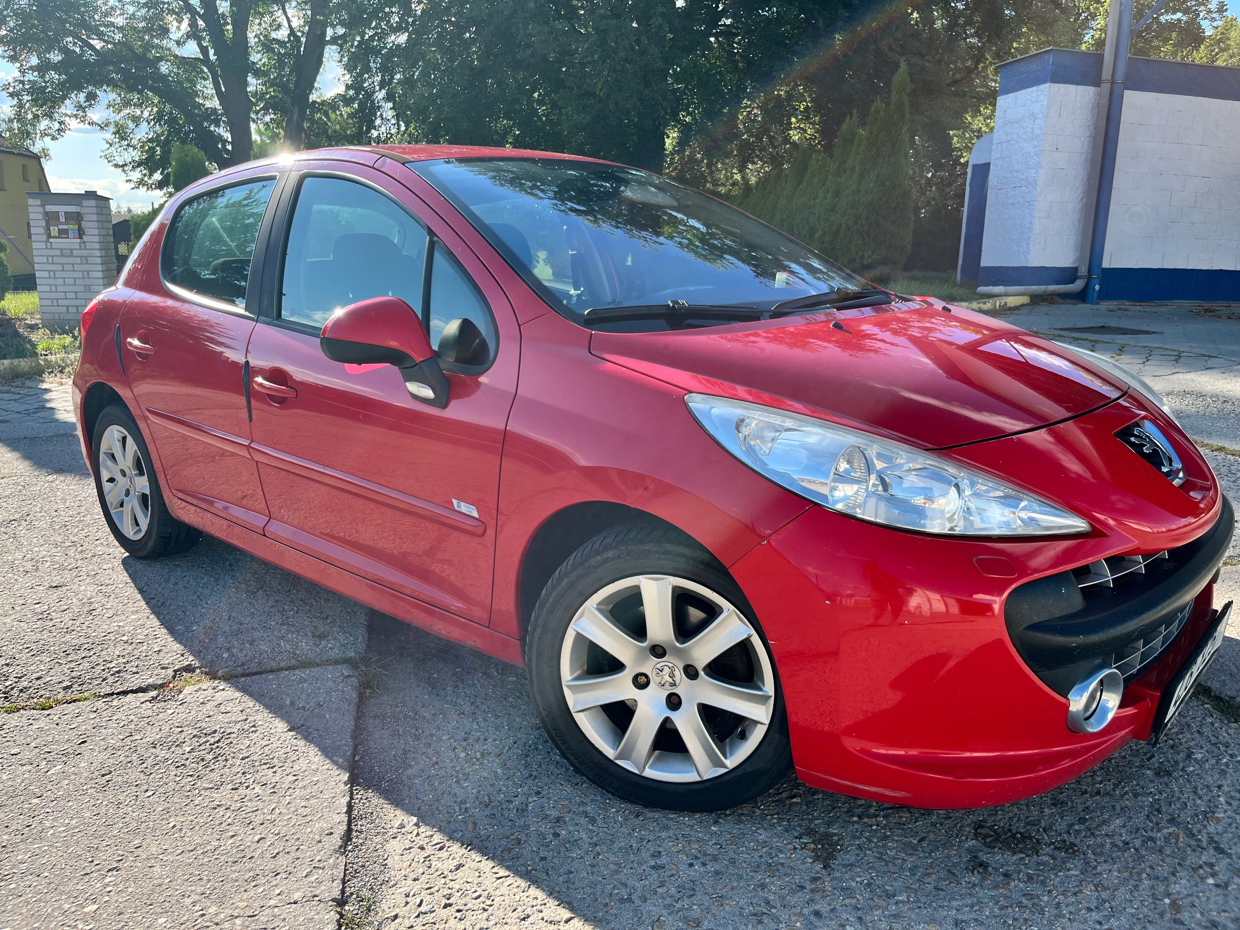 Peugeot 207, 1.6 HDi bez DPF - fotka 2