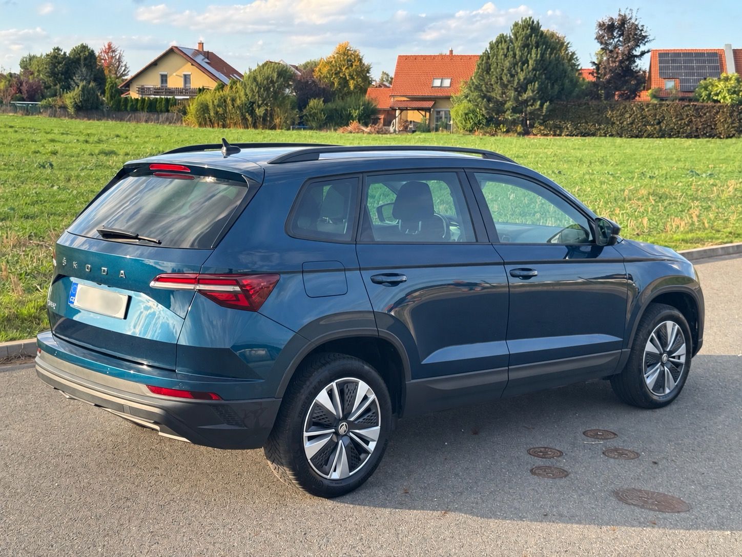 Škoda Karoq, 2,0 TDi DSG Ambition, pěkný, - fotka 5