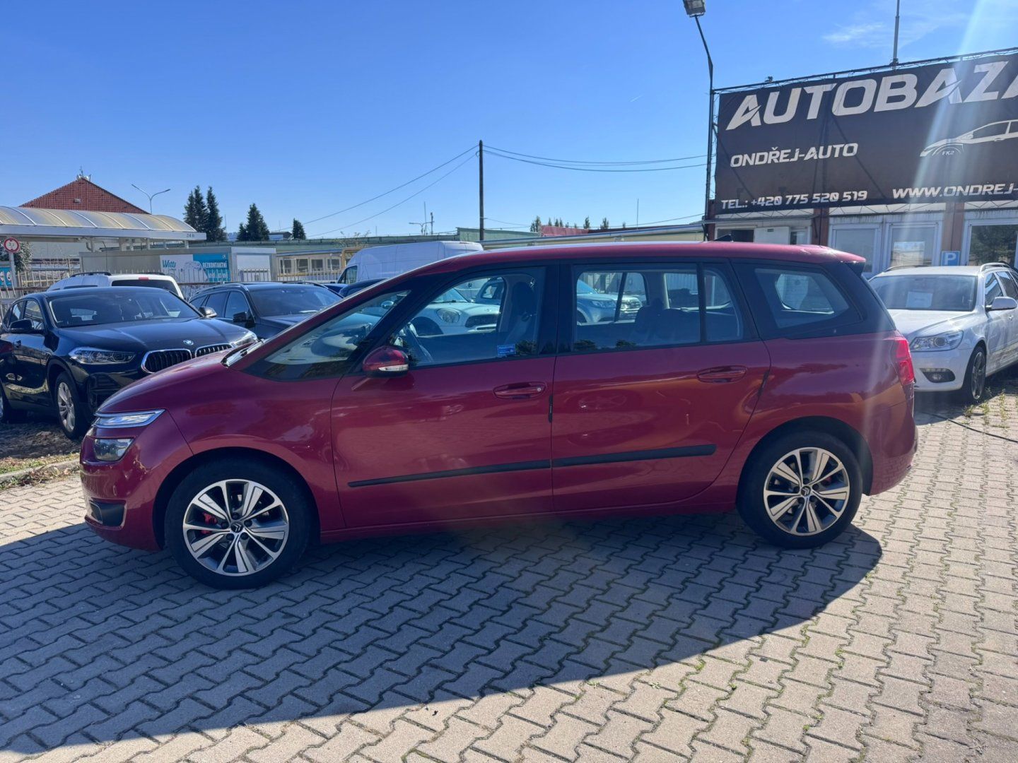 Citroën C4 Picasso, 1,6D 85KW ROZ. SPOJKA BEZ ADB - fotka 2