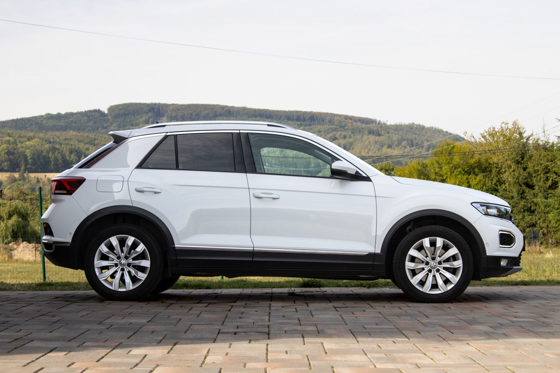 Volkswagen T-Roc - fotka 4