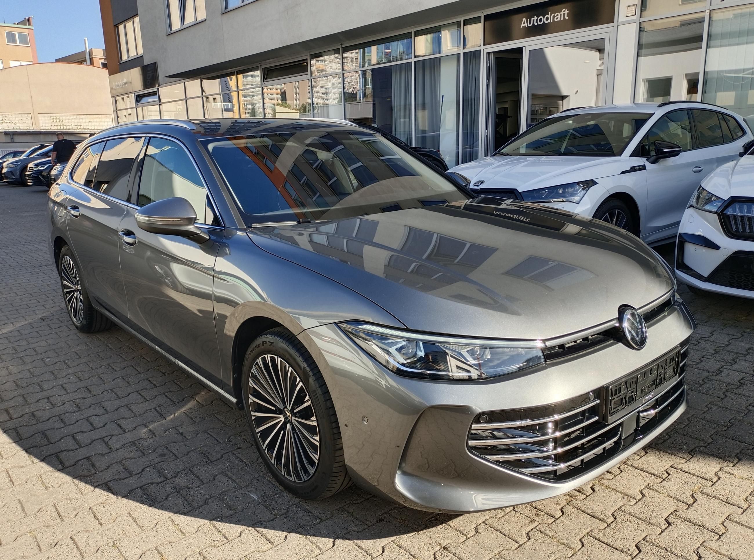Volkswagen Passat Variant, Elegance 2.0 TDI / Tažné