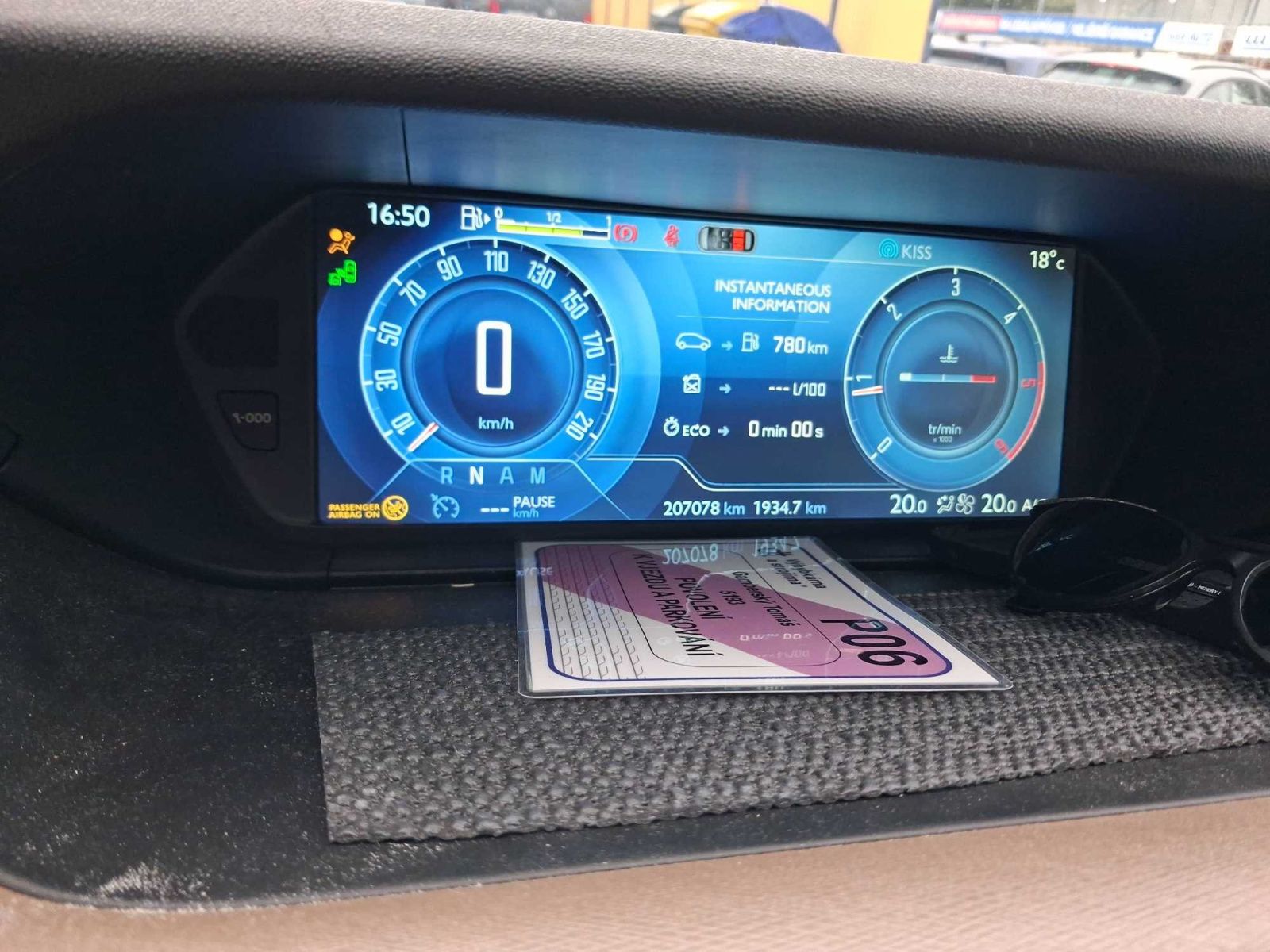Citroën C4 Picasso, 1.6 HDi, Navi - fotka 3