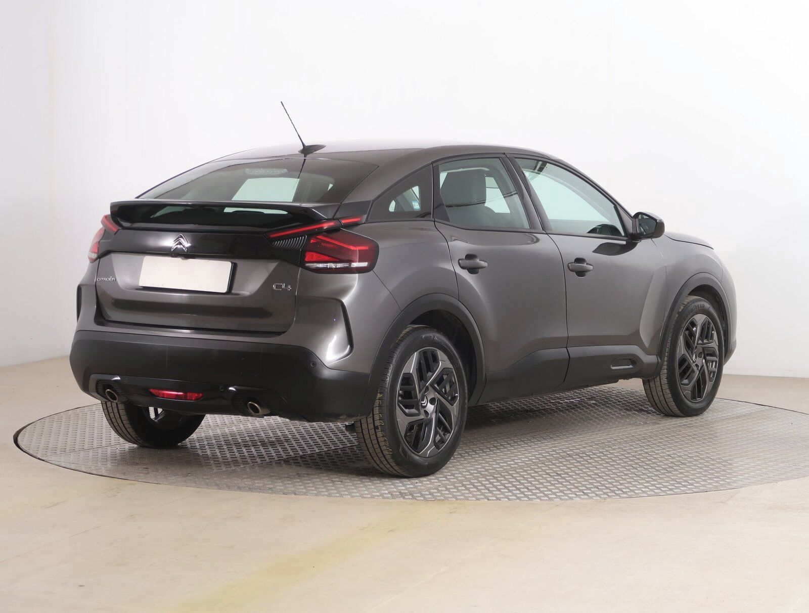 Citroën C4, 1.2 PureTech, Feel, Automat - fotka 5