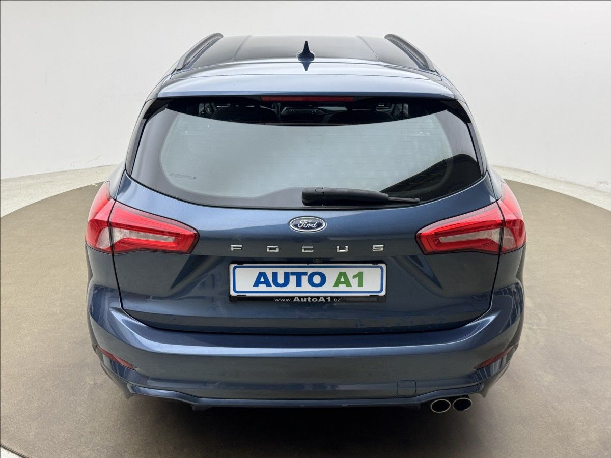 Ford Focus, 1,5 ST-LINE ZÁRUKA LED 1MAJ ČR - fotka 5