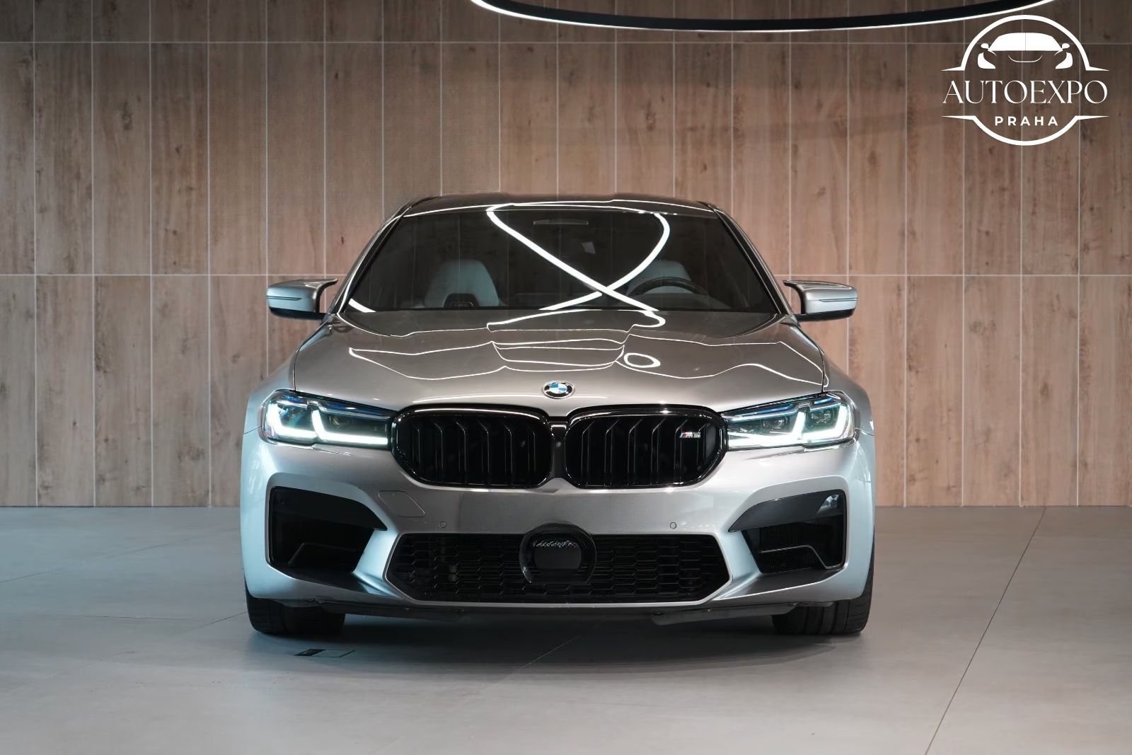 BMW M5, Massage*Head-up*Harman-Kardon - fotka 2