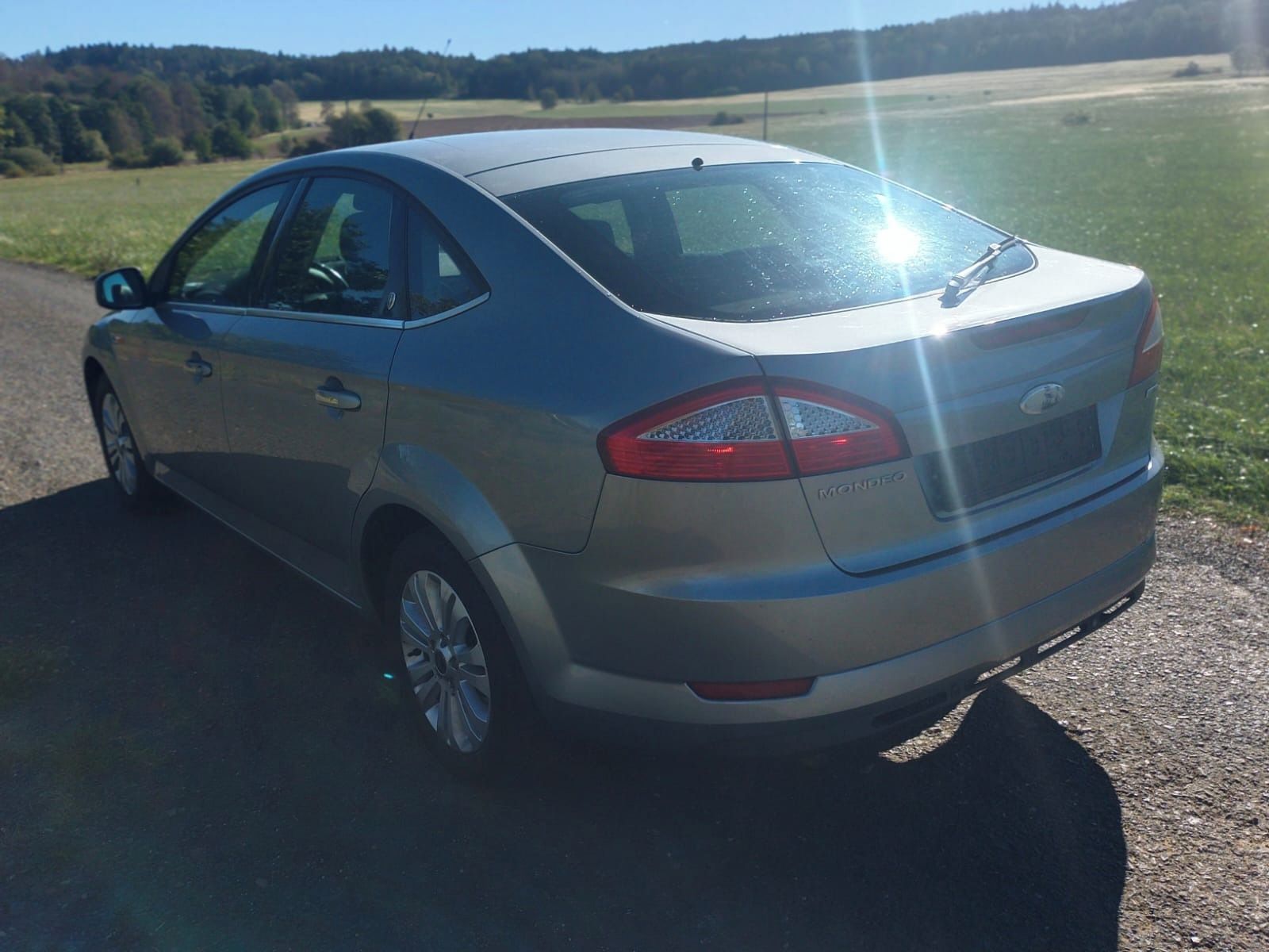 Ford Mondeo, Ghia 2.0 107Kw - NOVÁ STK - fotka 6