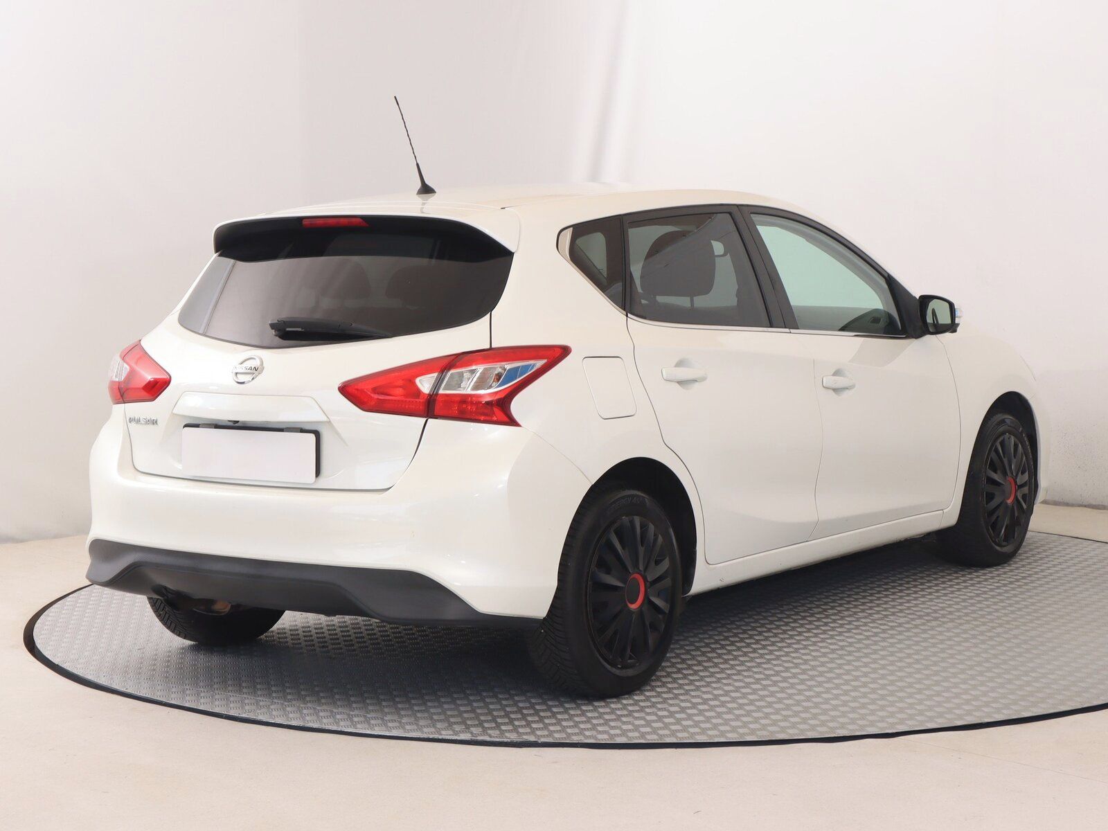 Nissan Pulsar, 1.2 DIG-T, Serv.kniha - fotka 5