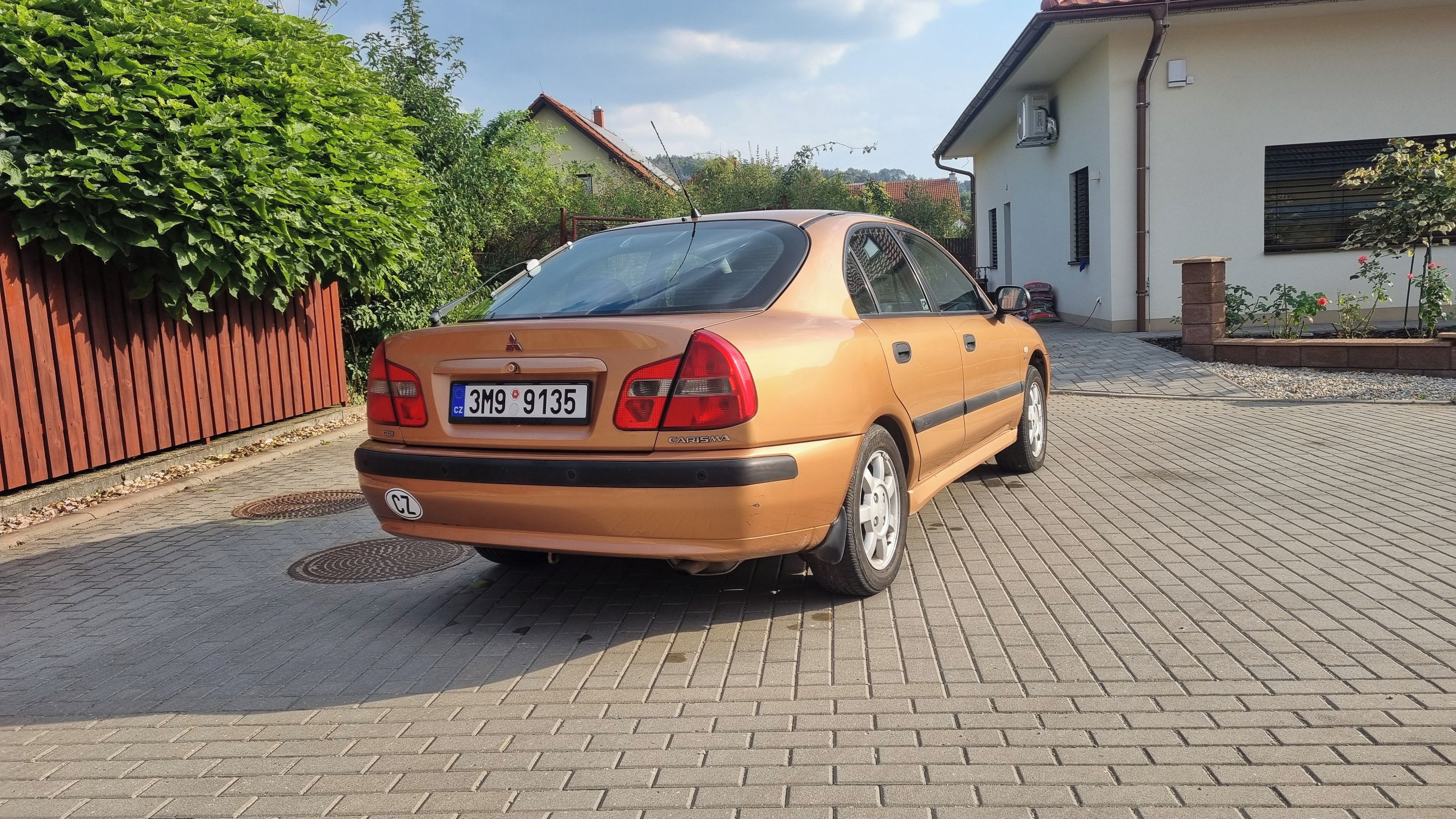 Mitsubishi Carisma, 1.8 92kW - fotka 4