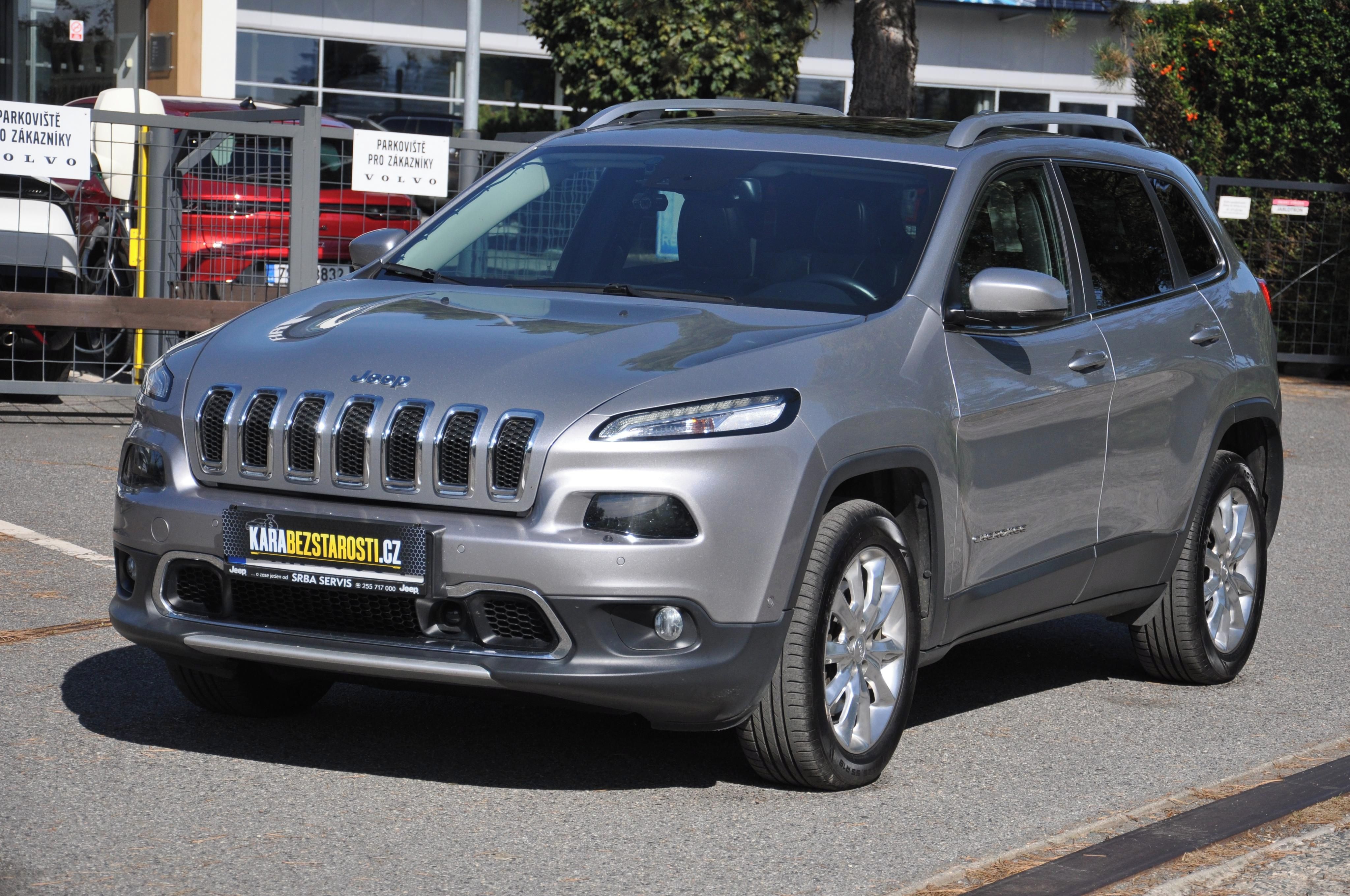 Jeep Cherokee, 2.2,4WD,Overland,CZ,servis. - fotka 4