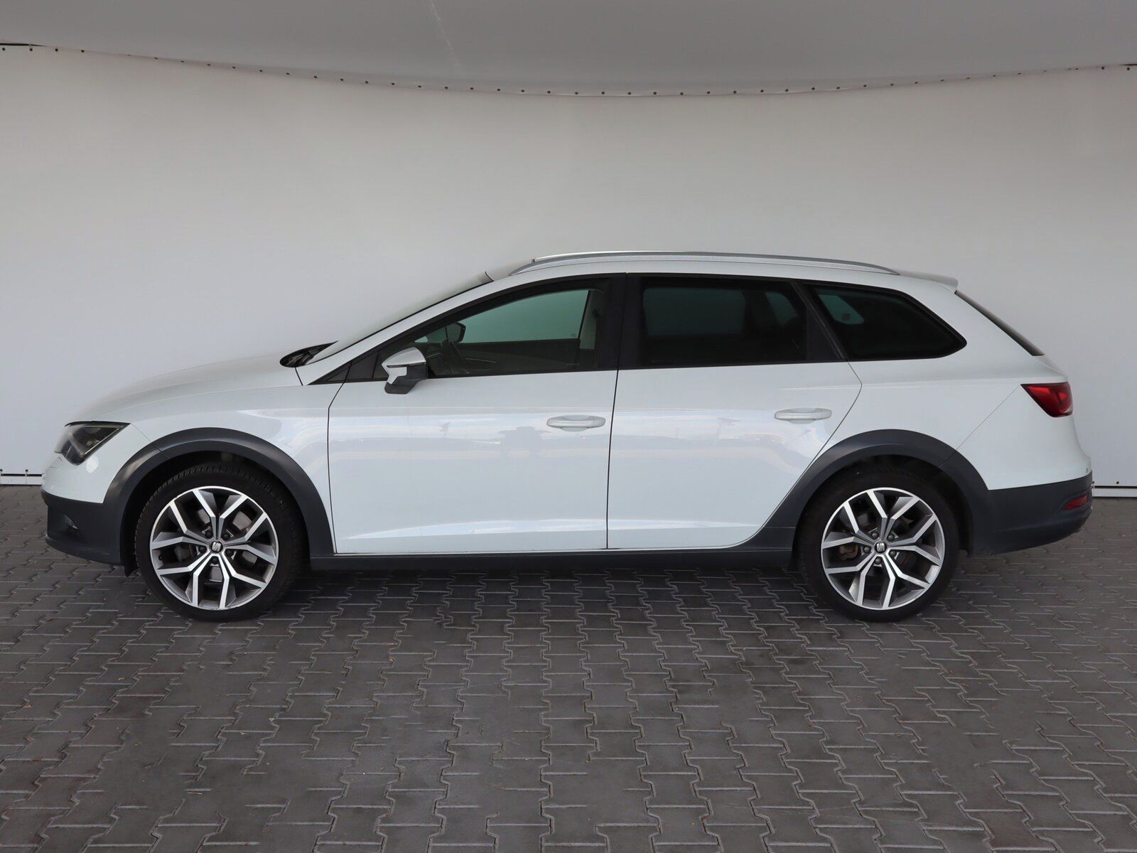 Seat Leon, 2.0 TDI, X-Perience, 4X4 - fotka 3