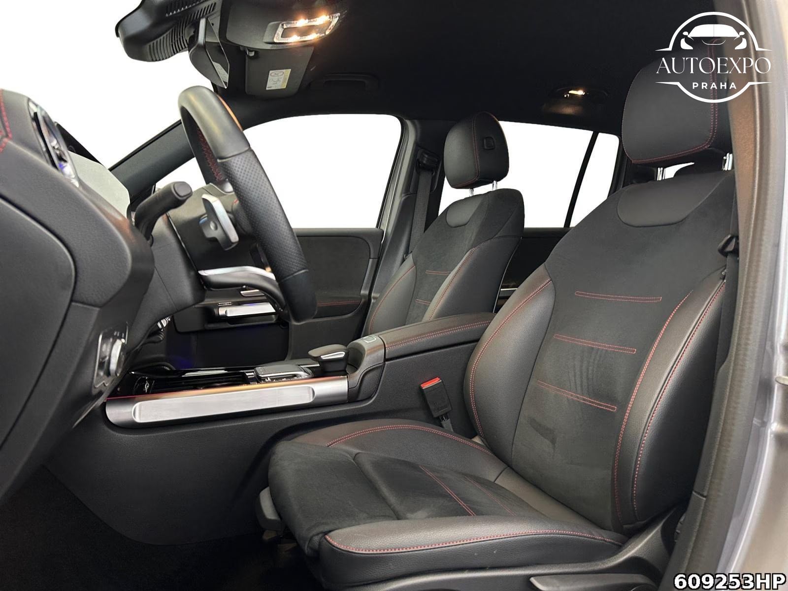 Mercedes-Benz EQB, 350 4M AMG*Keyless*Kamera* - fotka 5