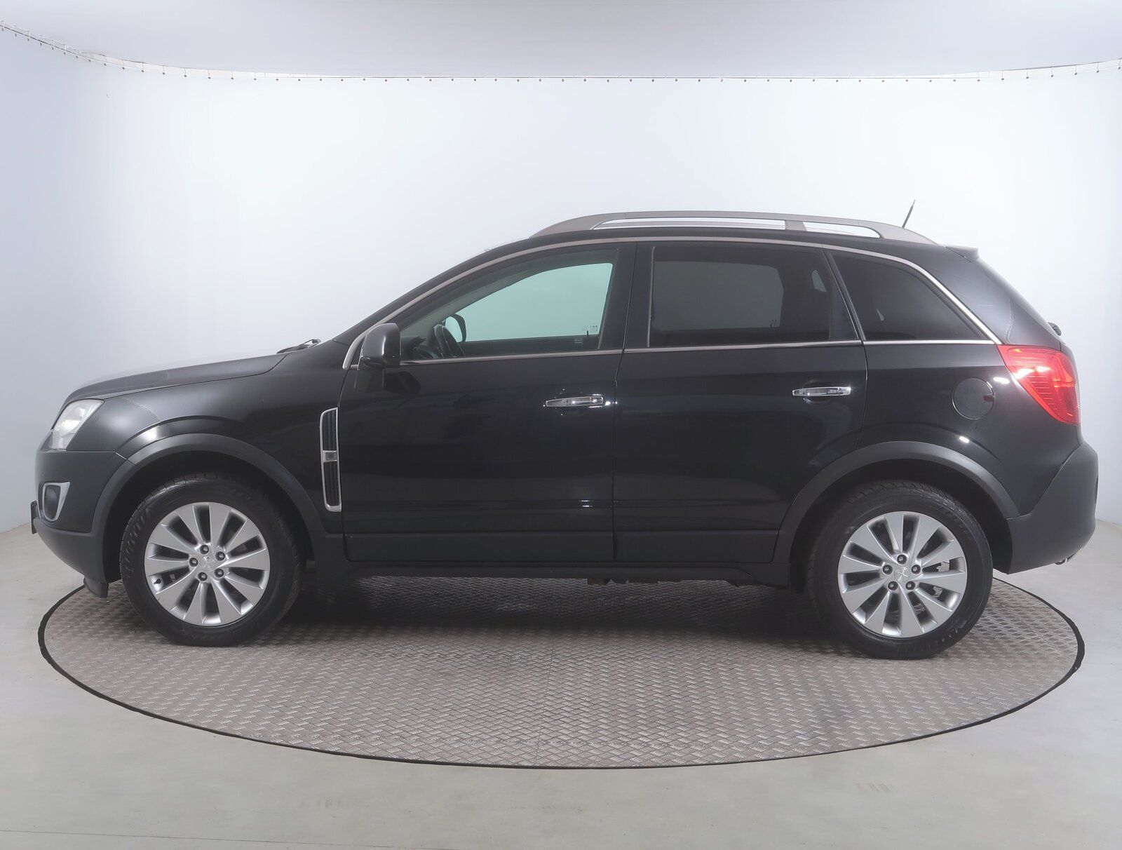 Opel Antara, 2.2 CDTI, 4X4, Serv.kniha - fotka 3