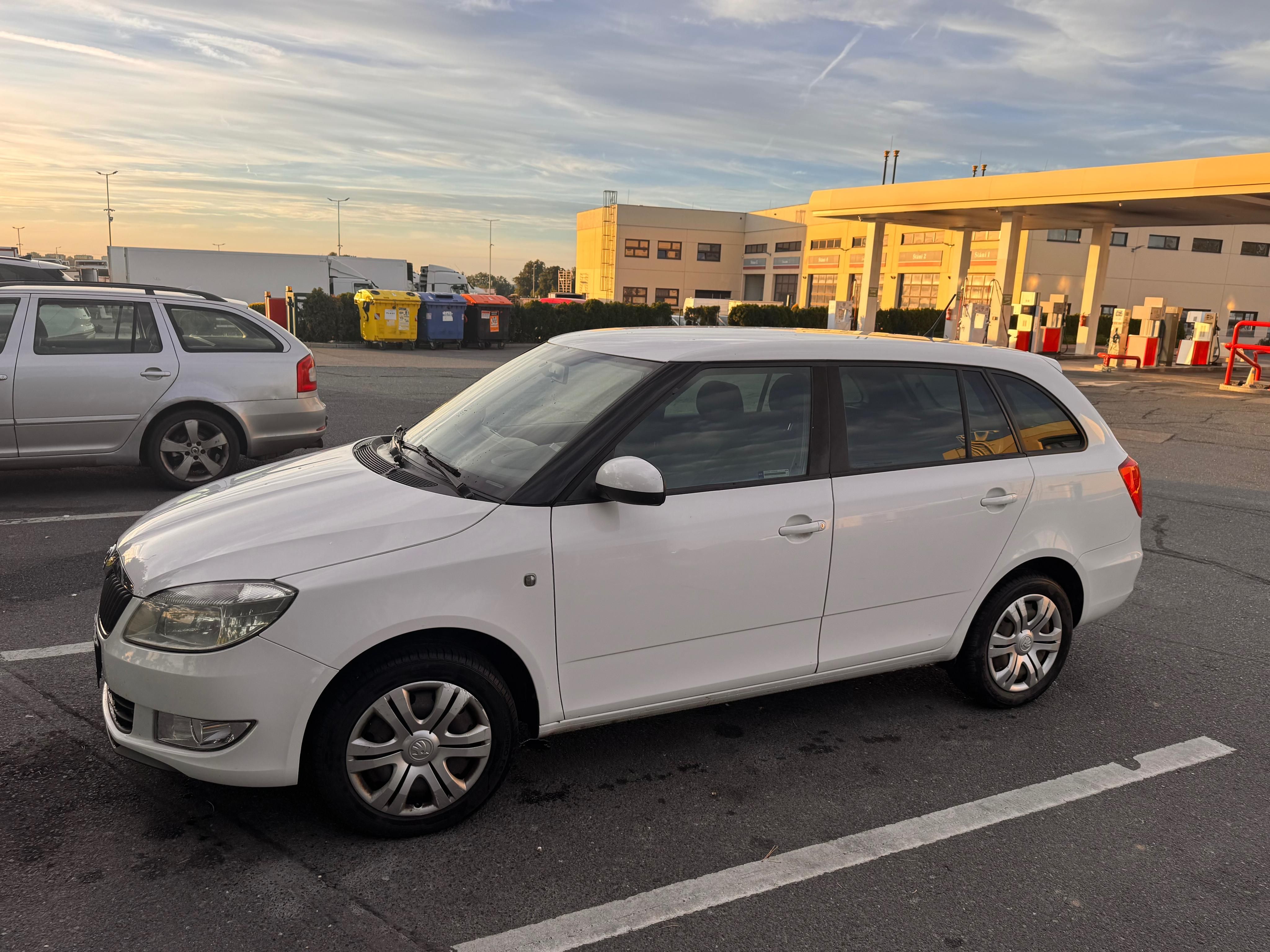 Škoda Fabia - fotka 2